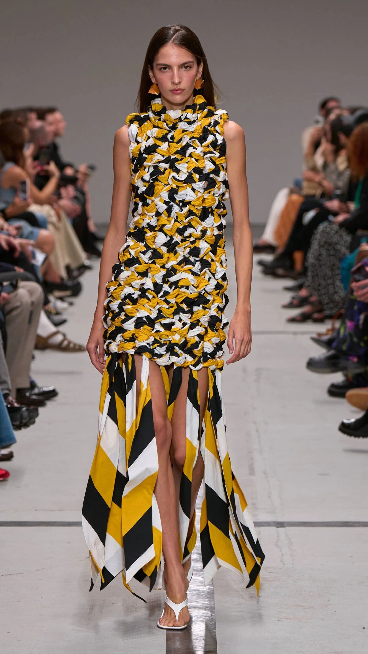 Missoni SS25 Show Look 9X16 017.webp