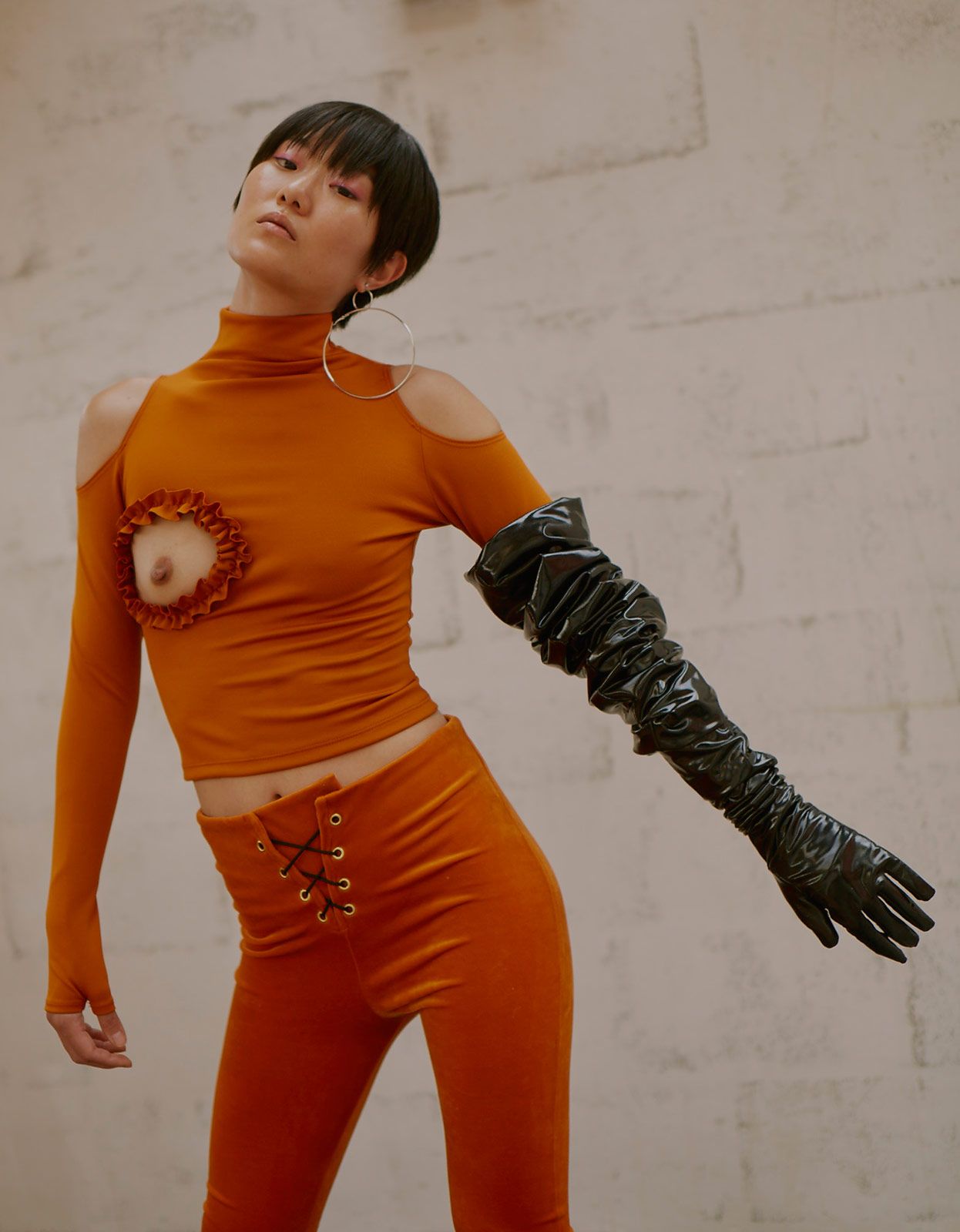 Paola Vivas Metalmagazine 7.jpg