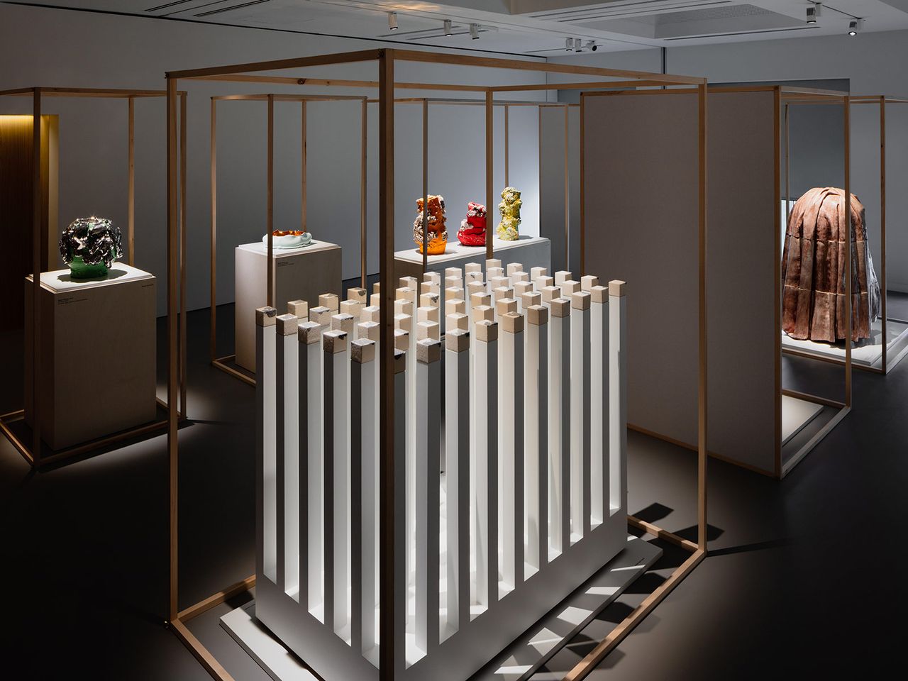 Loewe Craft Prizeexhibition Metalmagazine 5.jpg