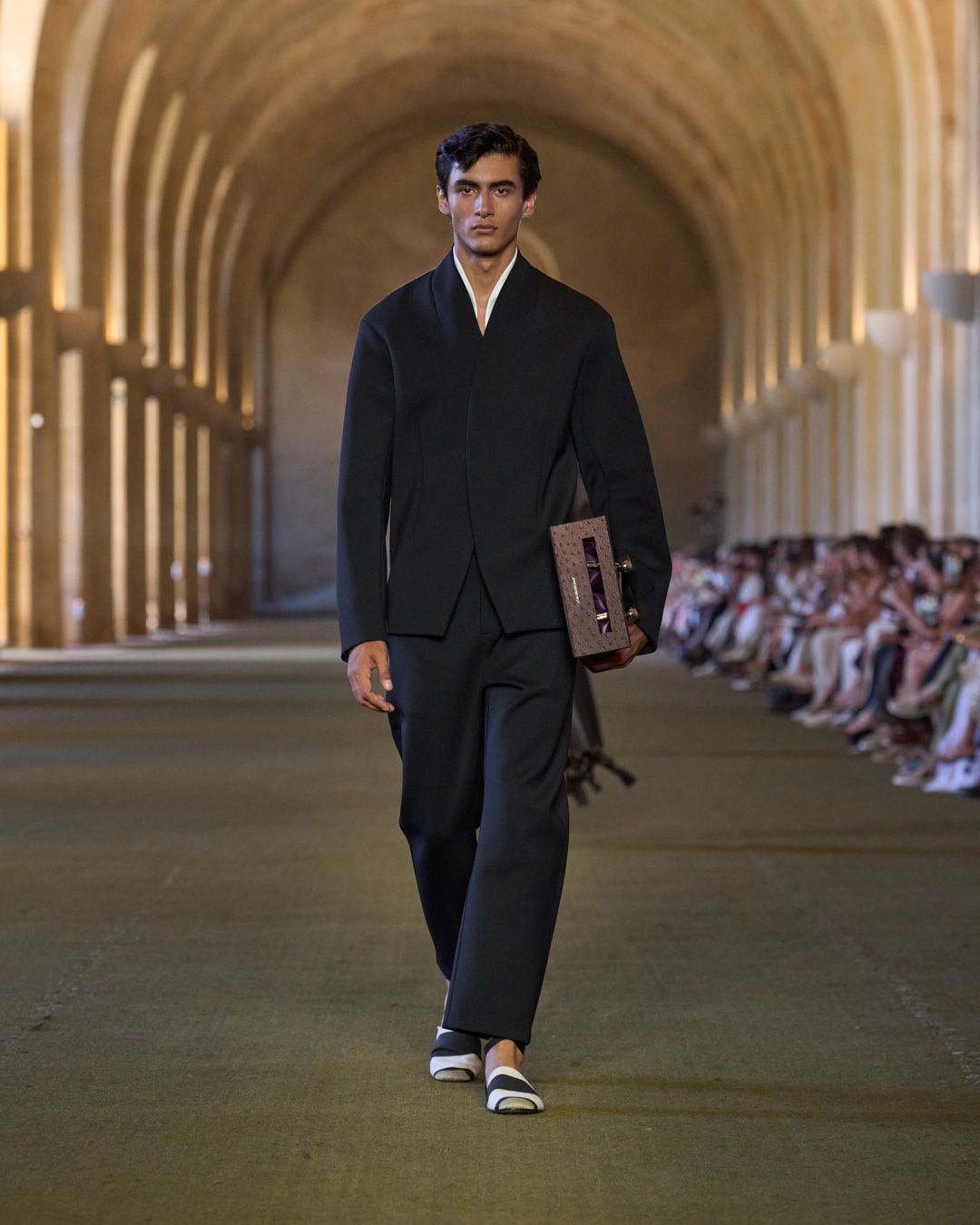 Jacquemus_13.jpg