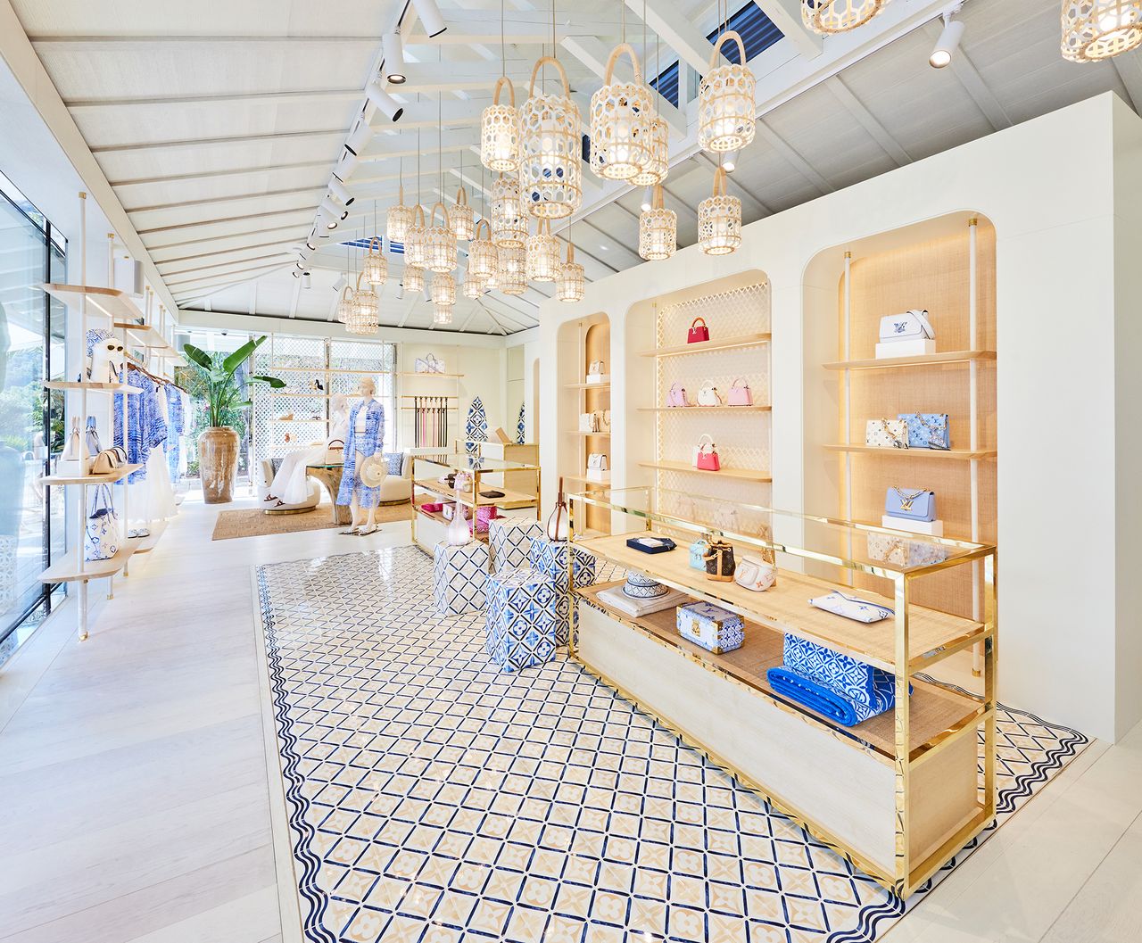 Louis Vuitton Mandarin Oriental Beach Take Over 2.jpg