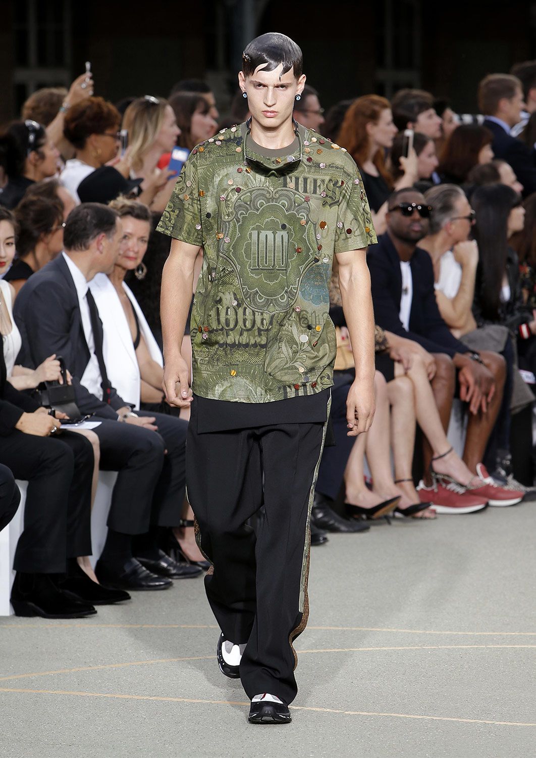 Givenchy S S17 Metalmagazine 14.jpg