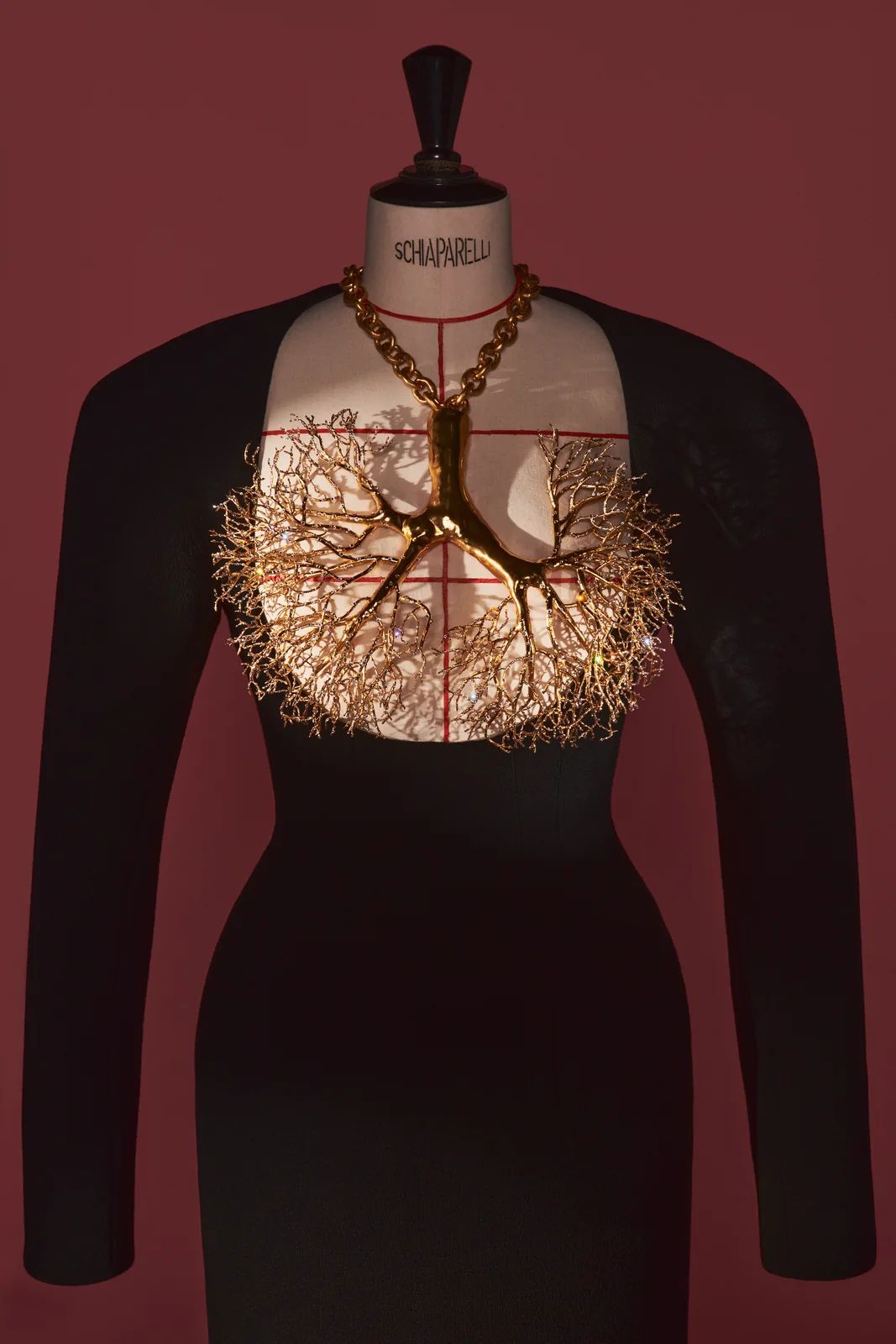 metal-fashion-exhibitions-07.webp