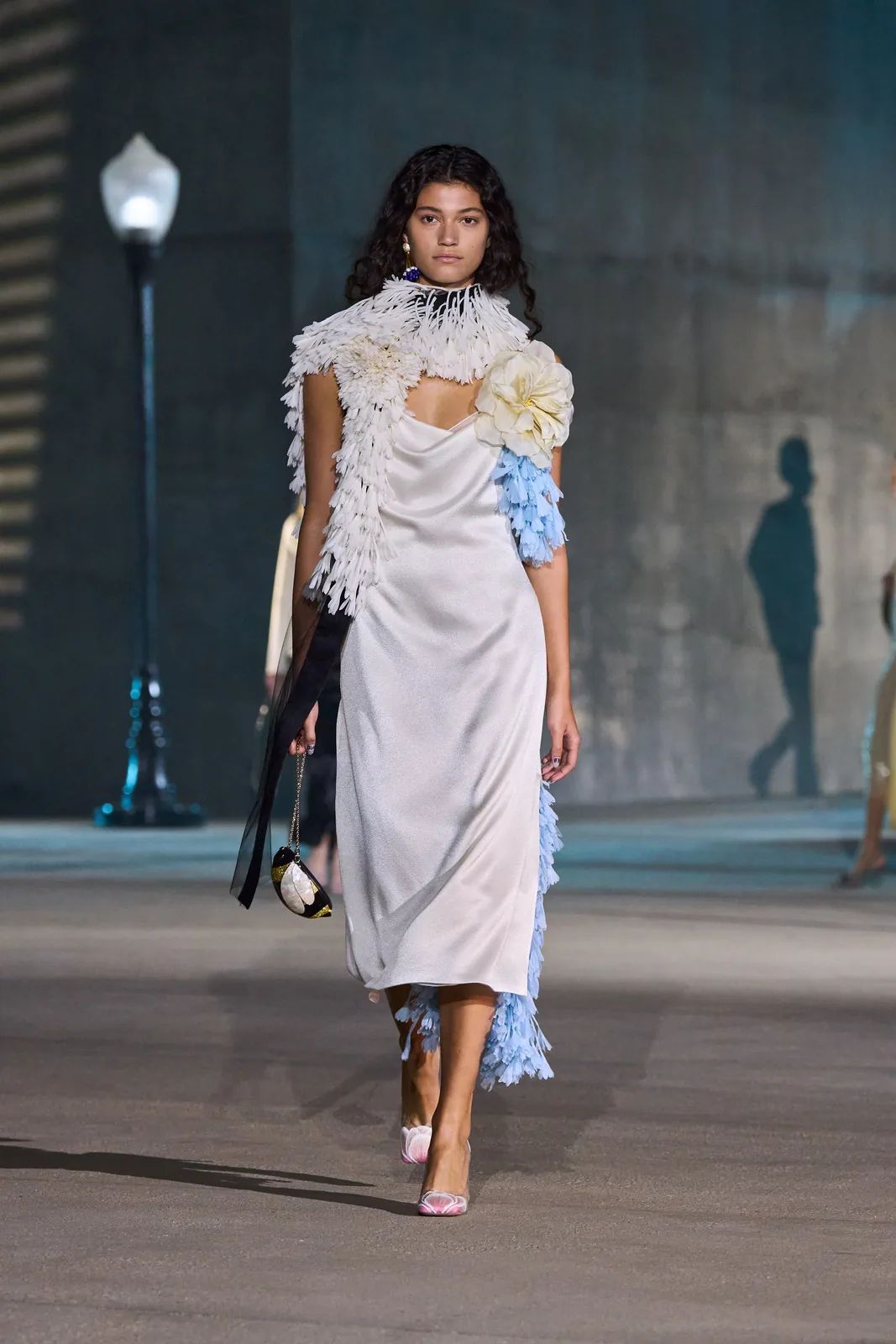 metal-jonathan-anderson-takes-over-la-for-his-cruise-2026-debut-collection-01.webp