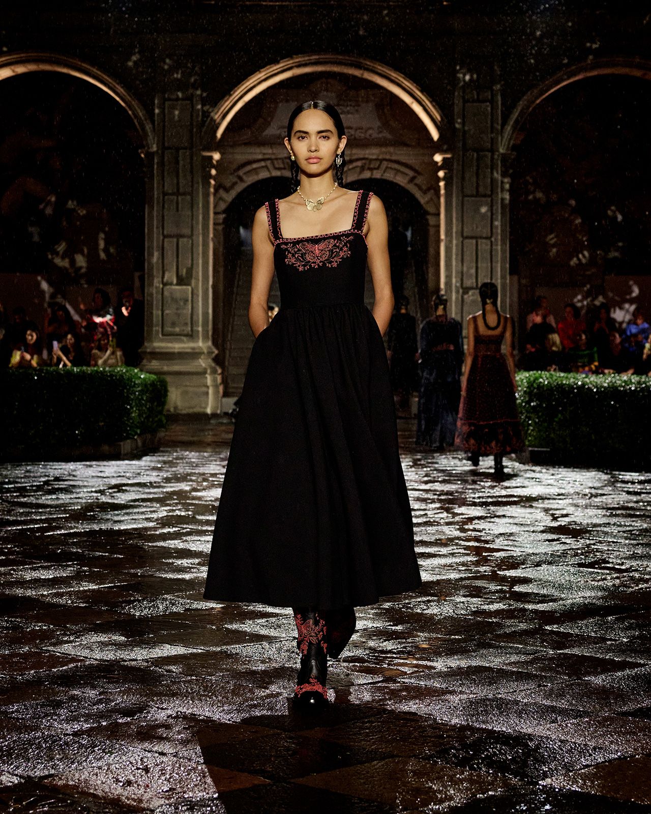 Dior Cruise 2024 19.jpg