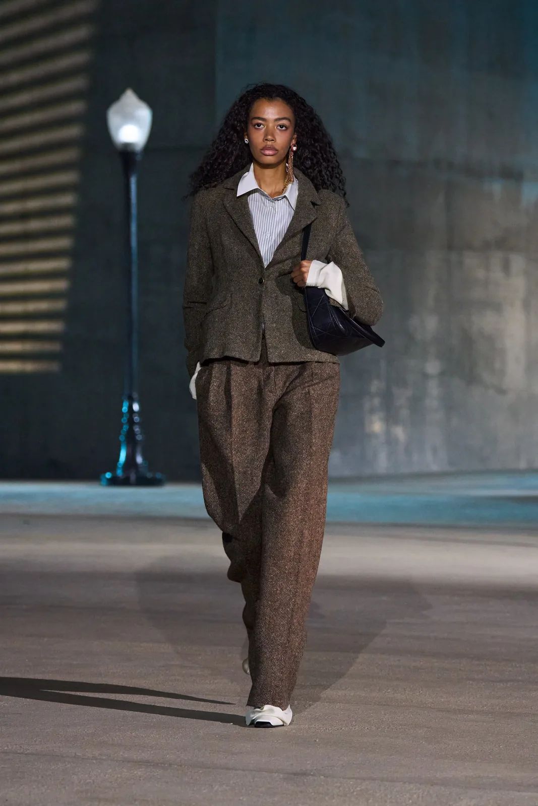 metal-jonathan-anderson-takes-over-la-for-his-cruise-2026-debut-collection-21.webp