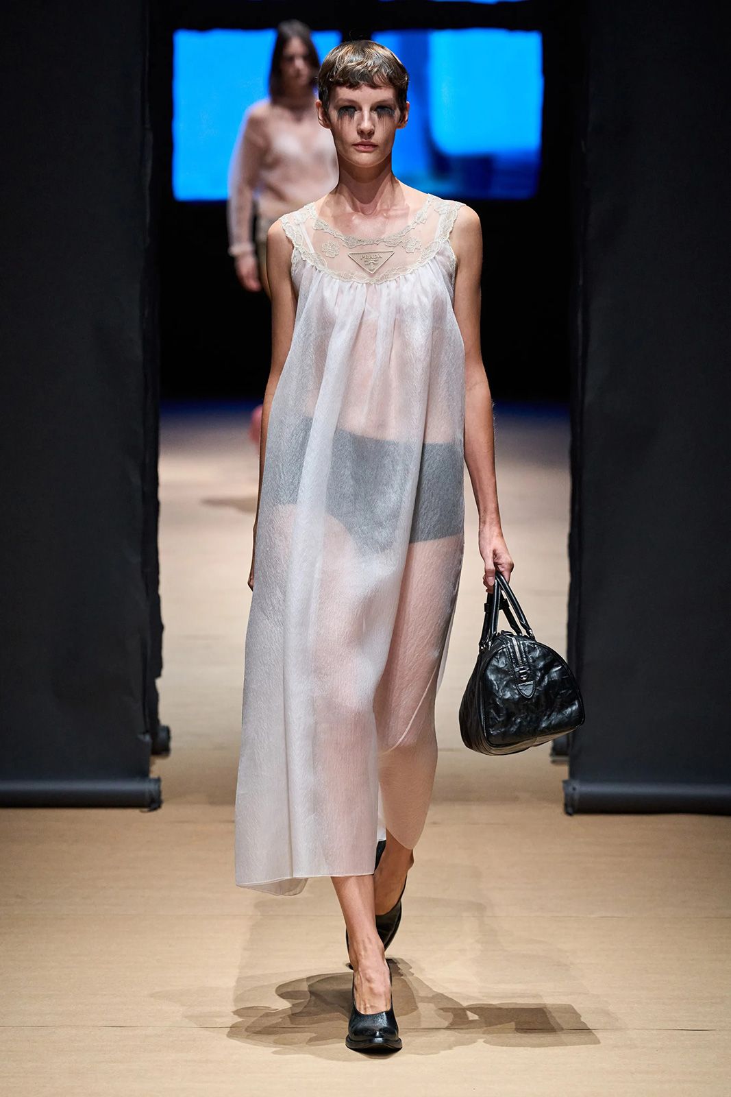 Prada Spring 2023 Metalmagazine 25.jpg