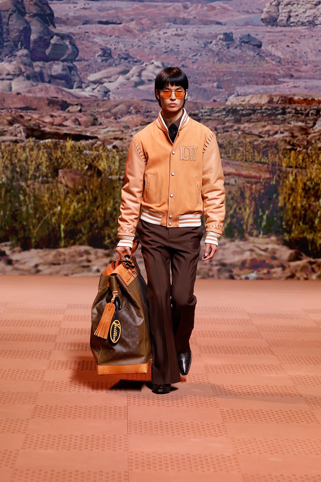 LOUIS_VUITTON_MENS_FALL_WINTER_2024_21.jpg