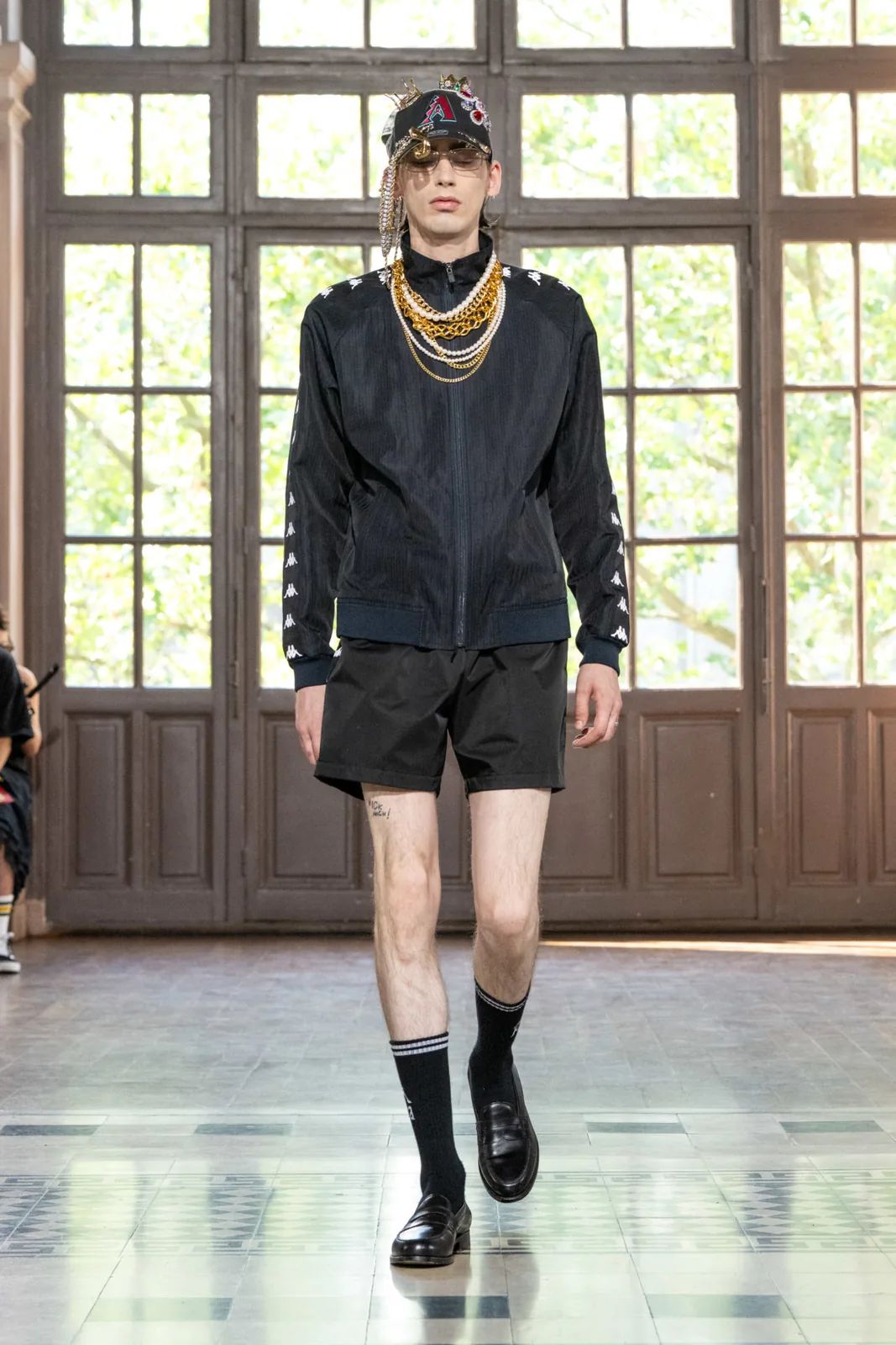 metal-trends-in-menswear-05.webp