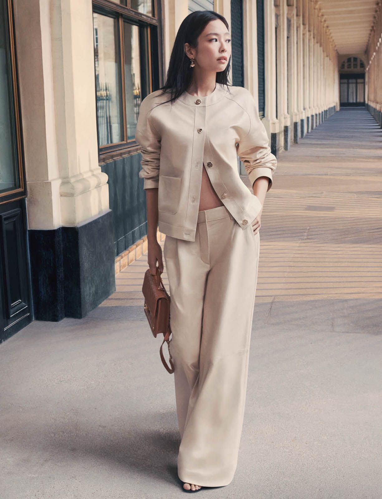 chanel_fall-winter-2025-26-pre-collection-3.jpg