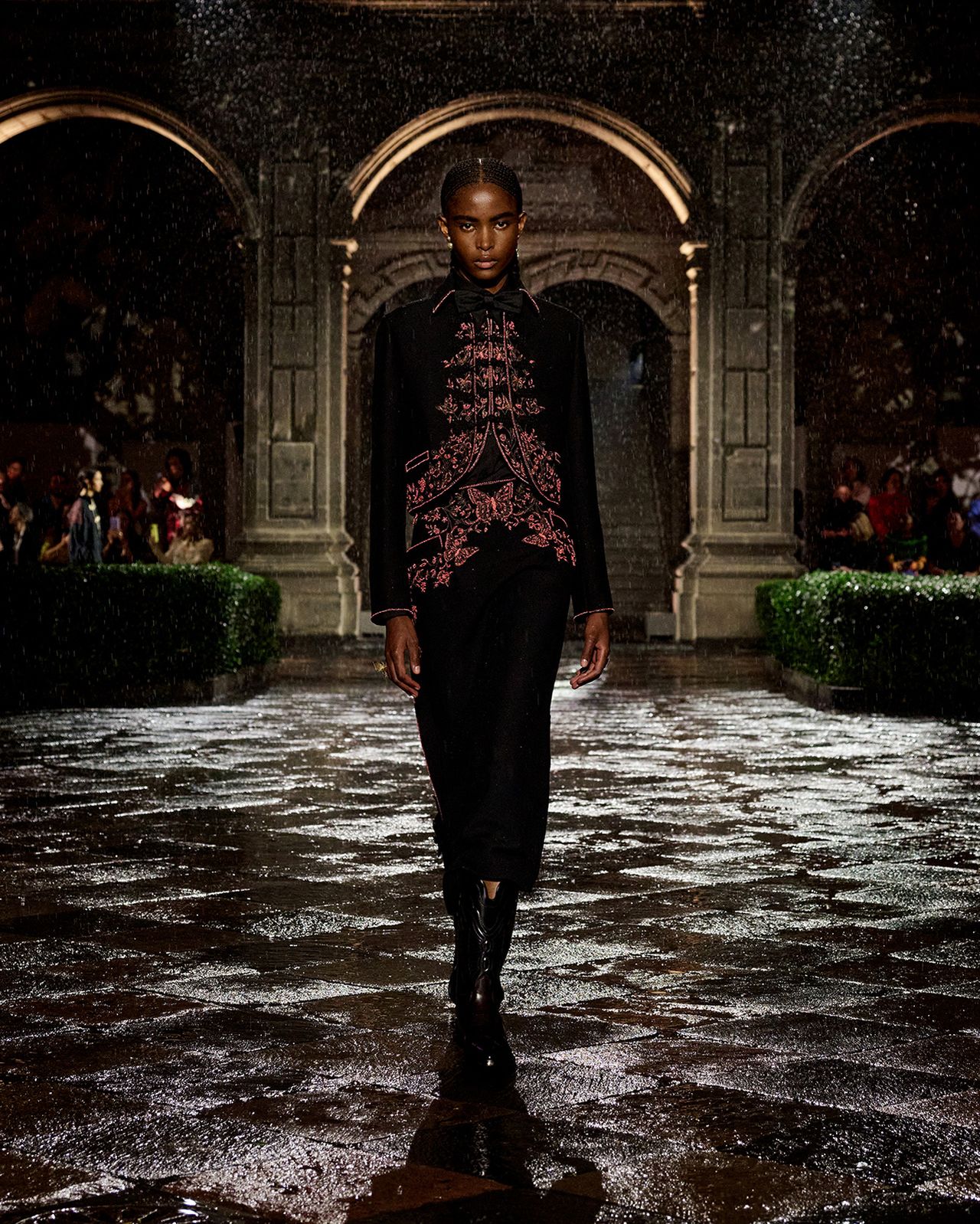 Dior Cruise 2024 10.jpg
