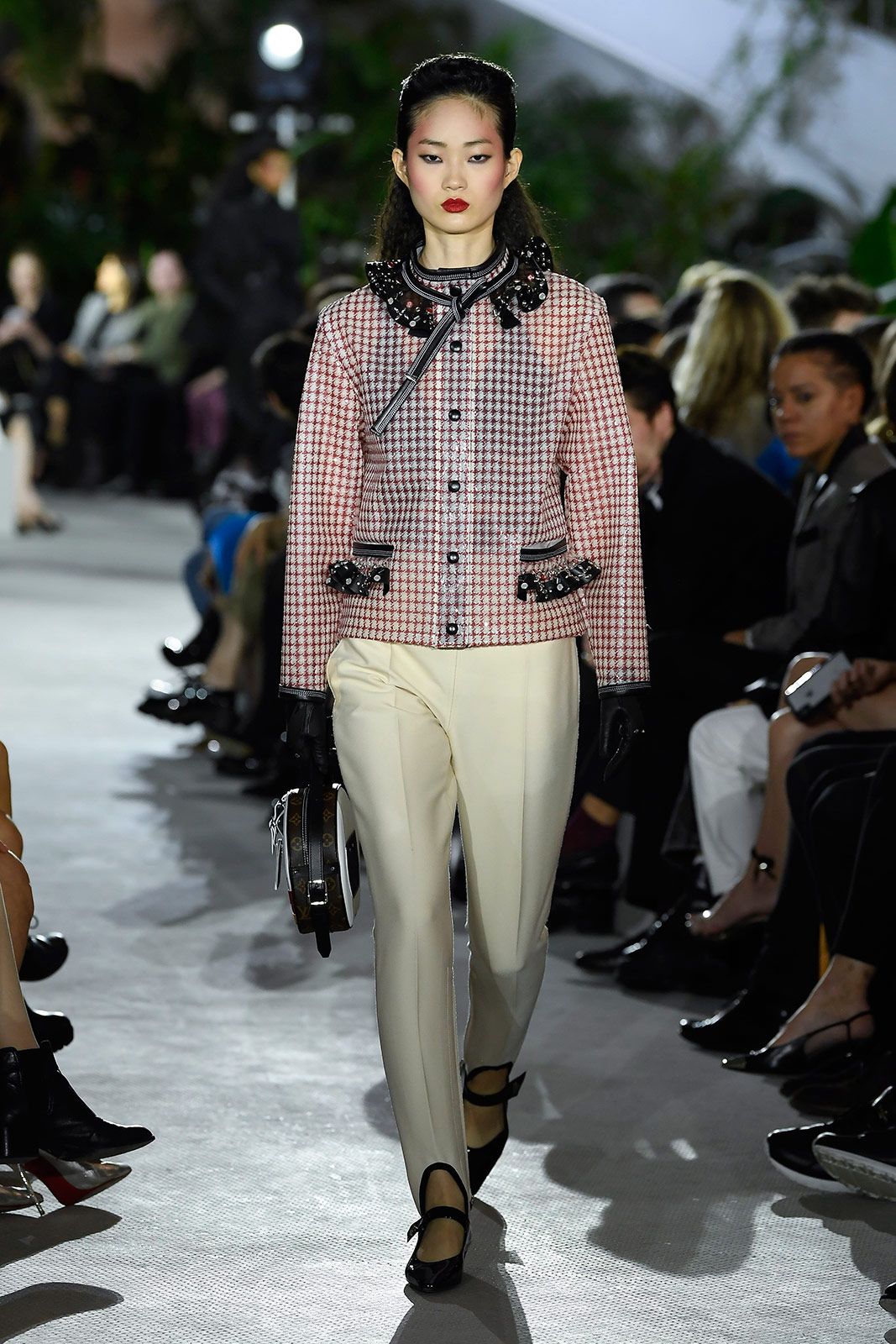 Louis Vuitton Cruise 2020 Metalmagazine 27.jpg