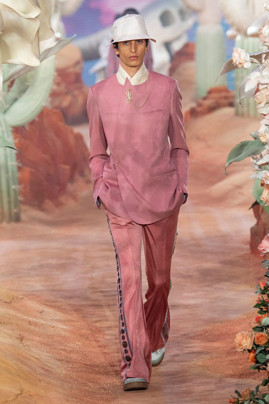 Dior Men Summer 2022 Metalmagazine 6.jpg