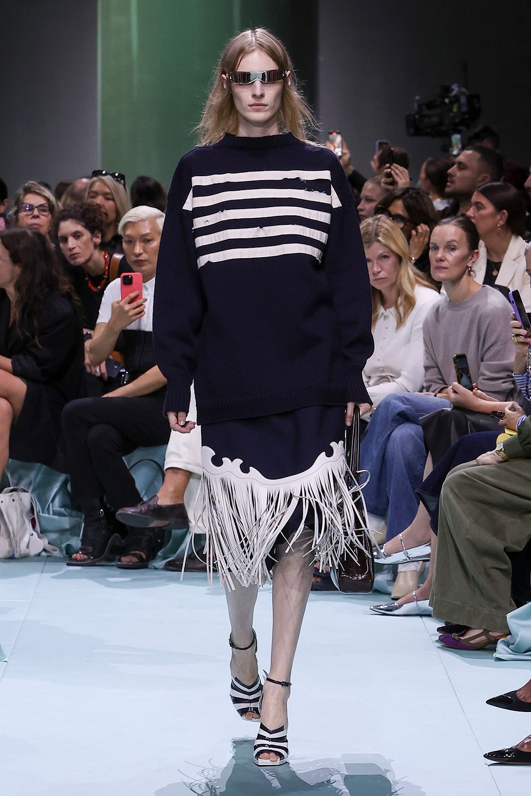 Prada-Donna-SS25_12.jpg