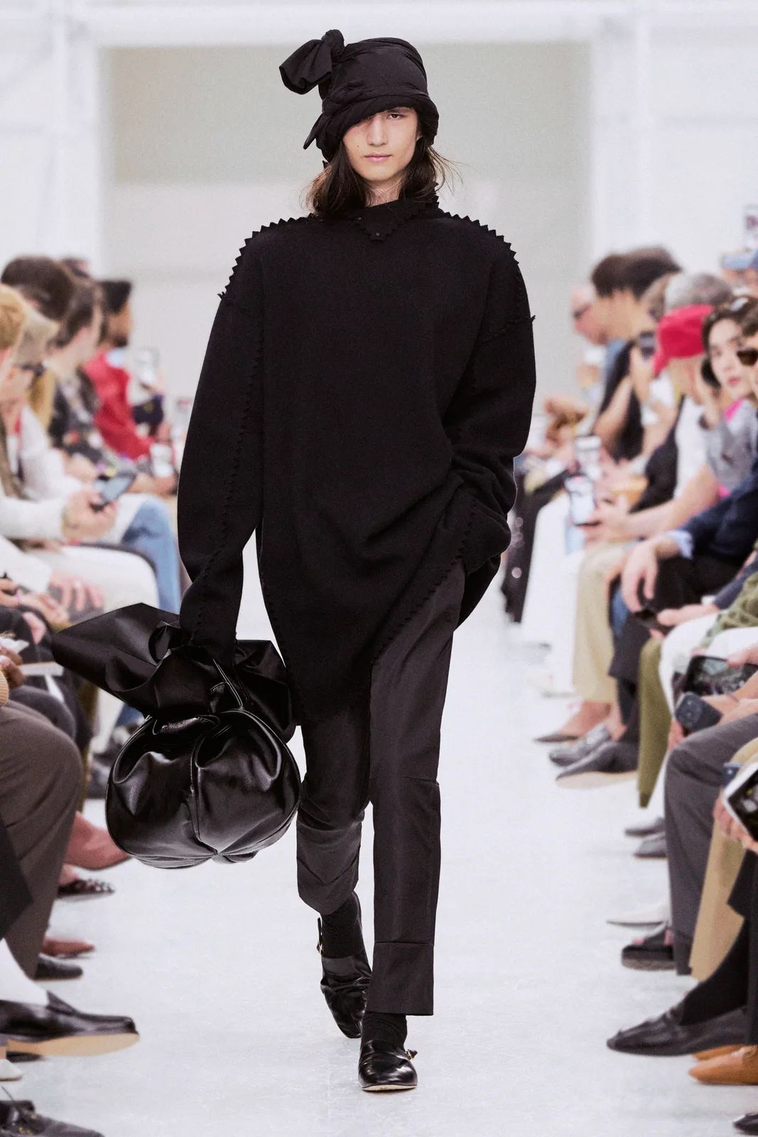 metal-celine-s-s-2027-menswear-08.webp