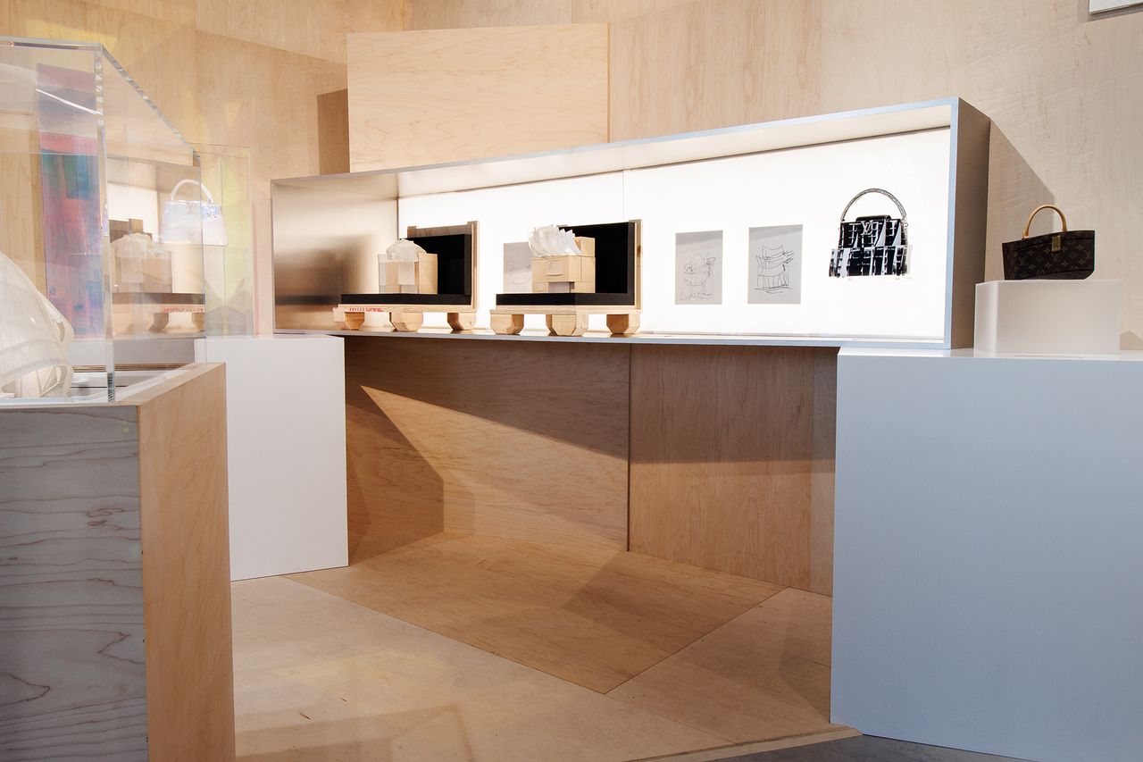 Louis Vuitton X Frank Gehry 2.jpg
