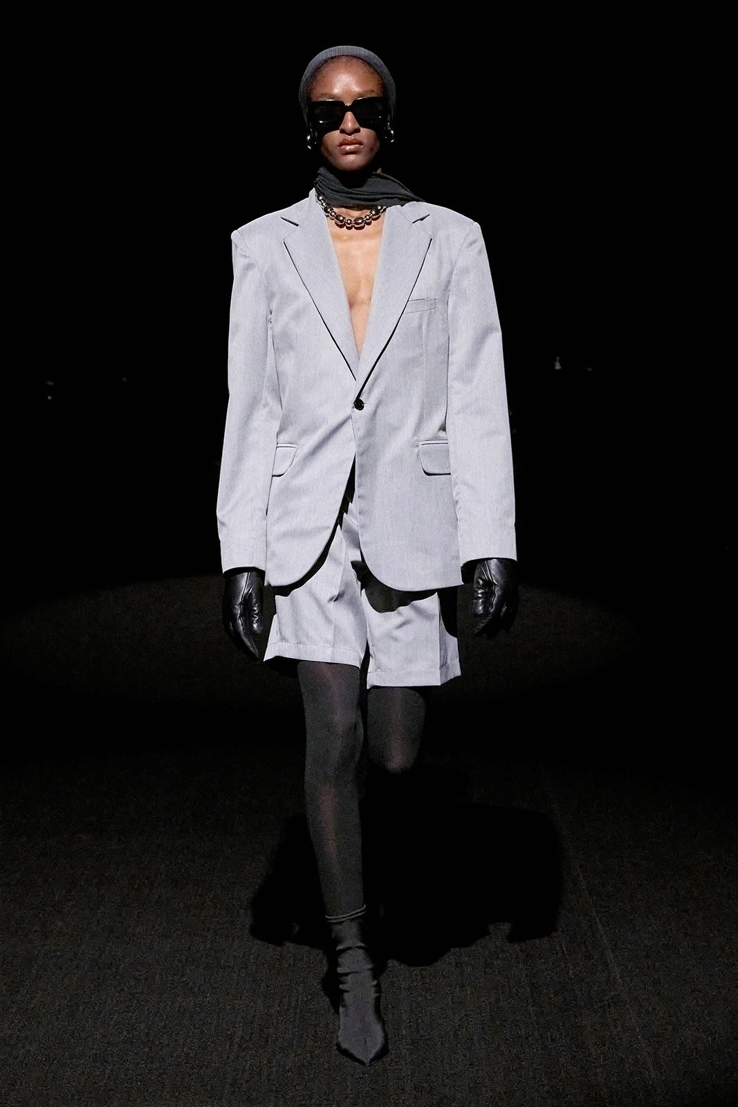 LAMA-JOUNI_DUBAI-FASHION-WEEK_AW25-26_028.jpg