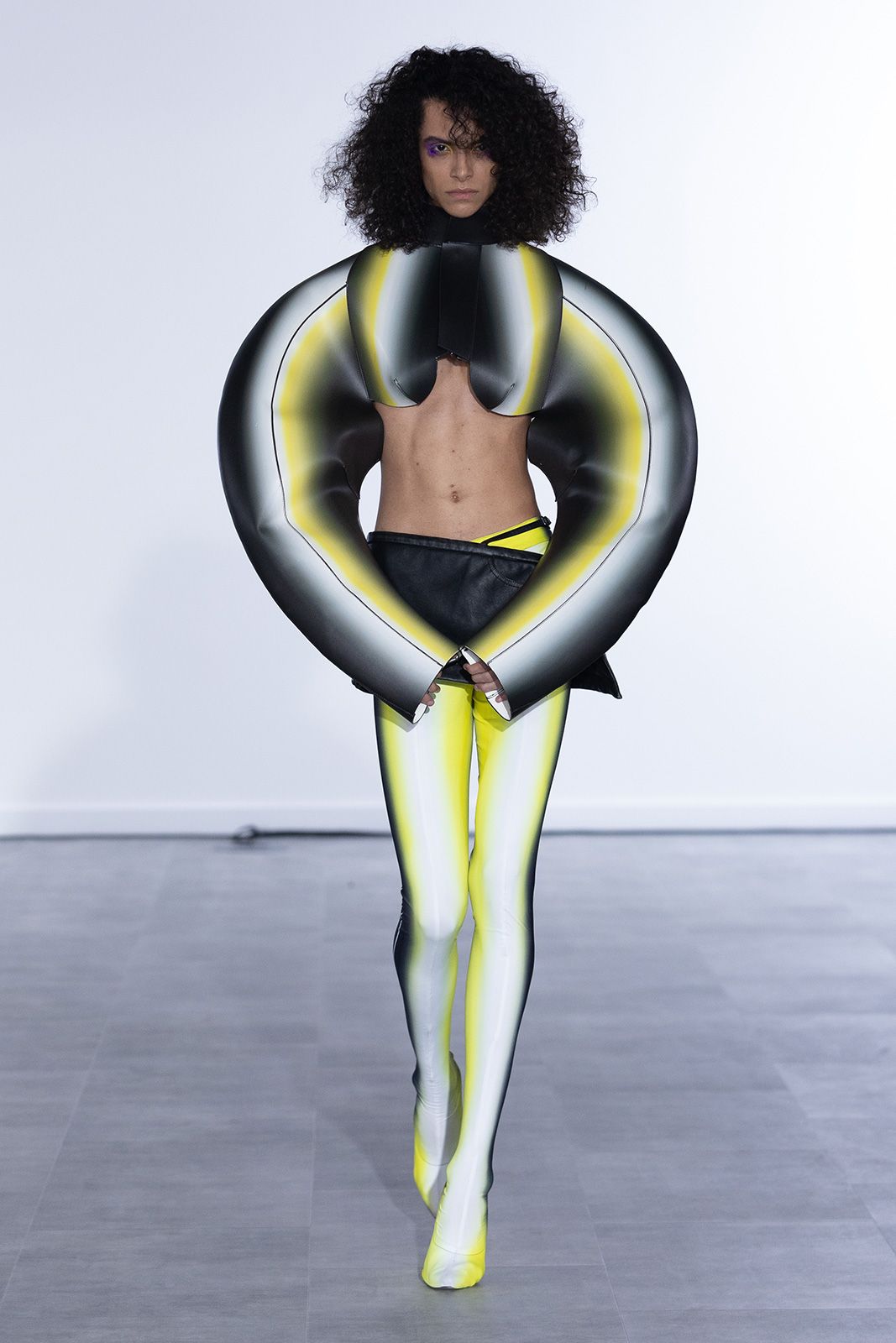 Kwk by Kay Kwok S S23013.jpg