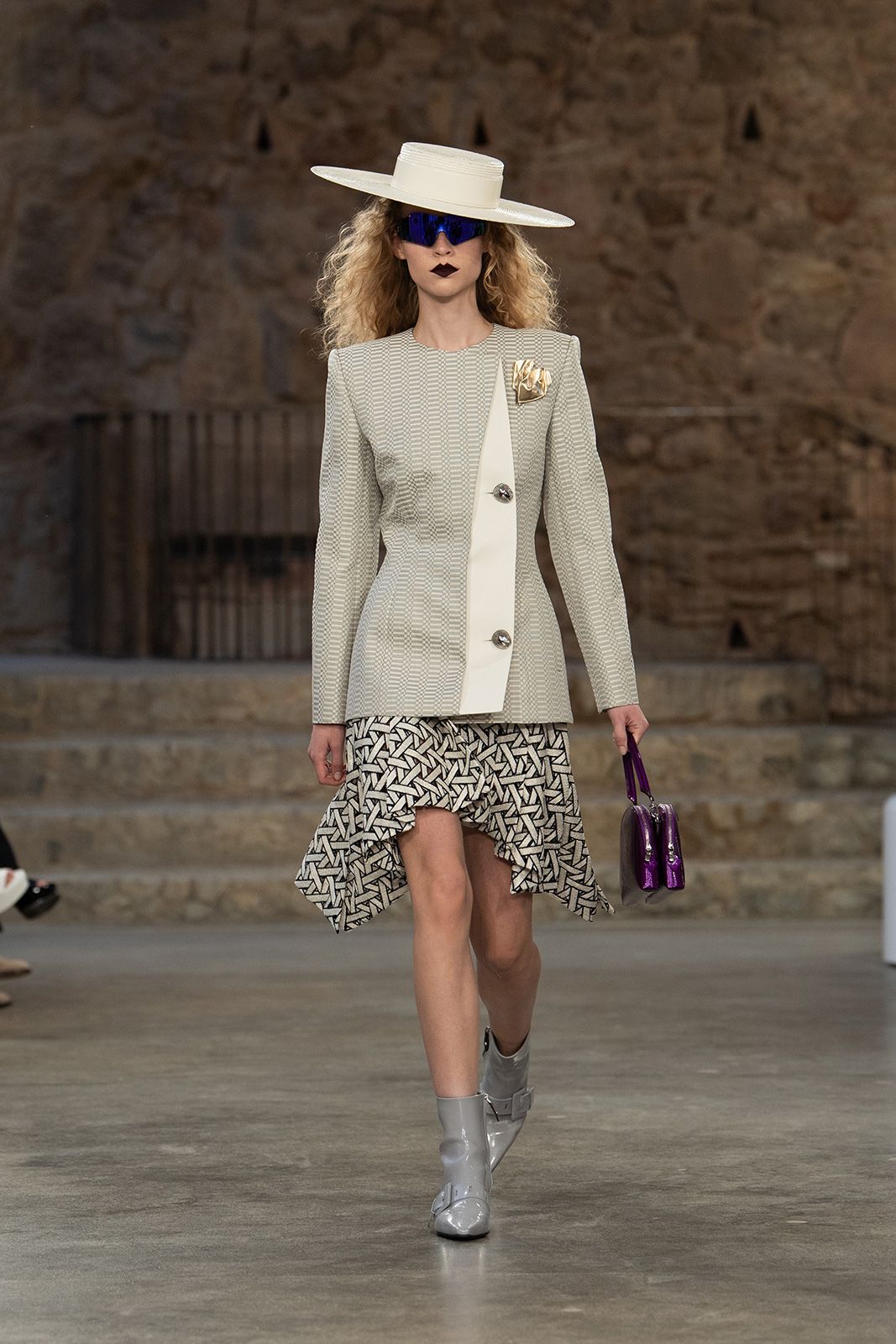 Louis-Vuitton_CR25_5.jpg