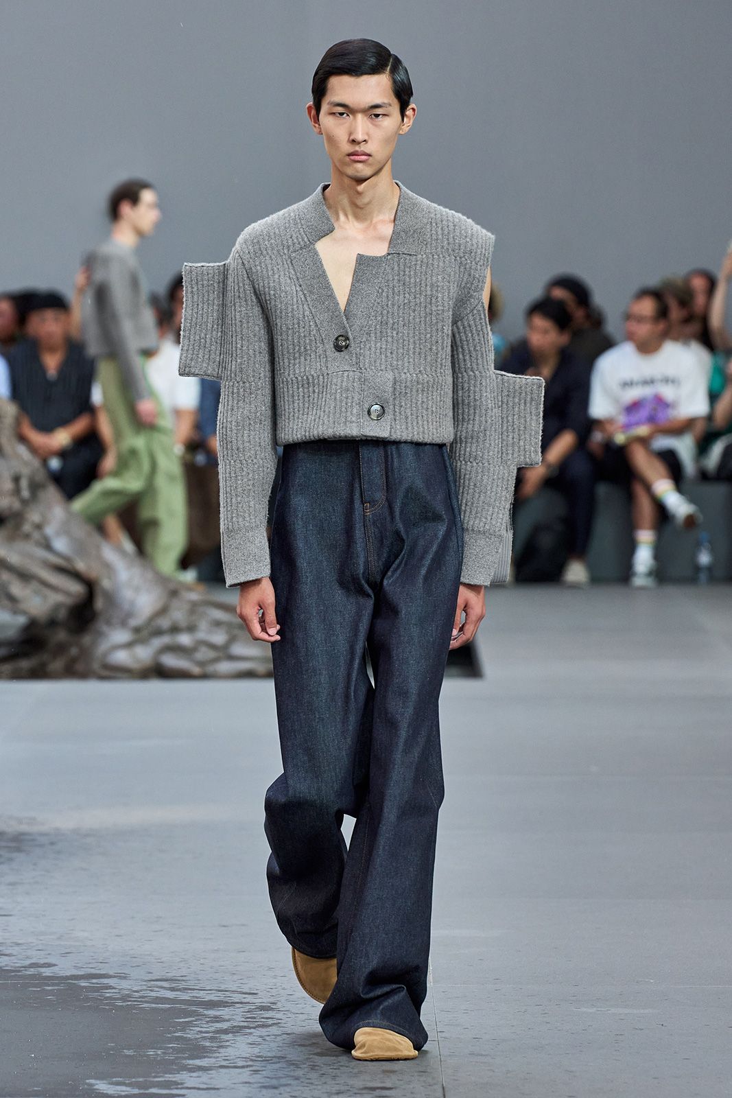 Loewe S S 2024 20.jpg