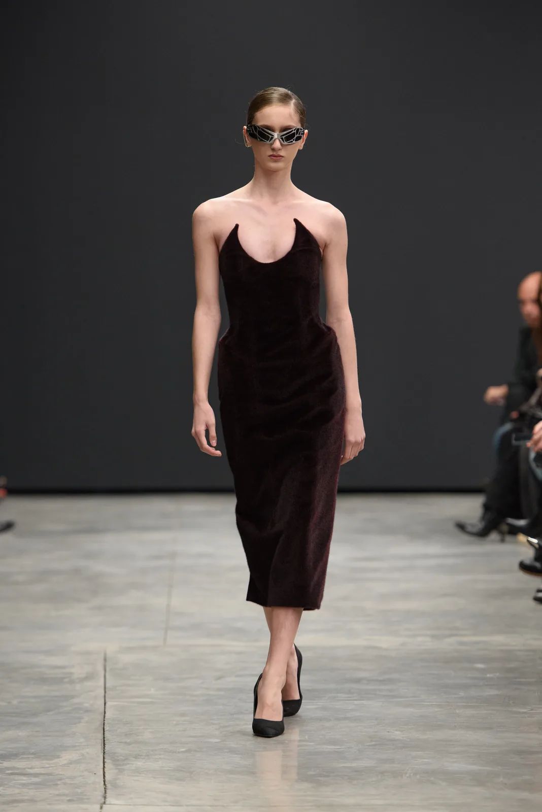 metal-mercedes-benz-fashion-week-tbilisi-02-numen-02.webp