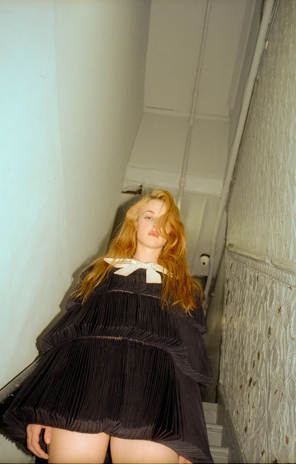 metal-anna-van-patten-15.webp