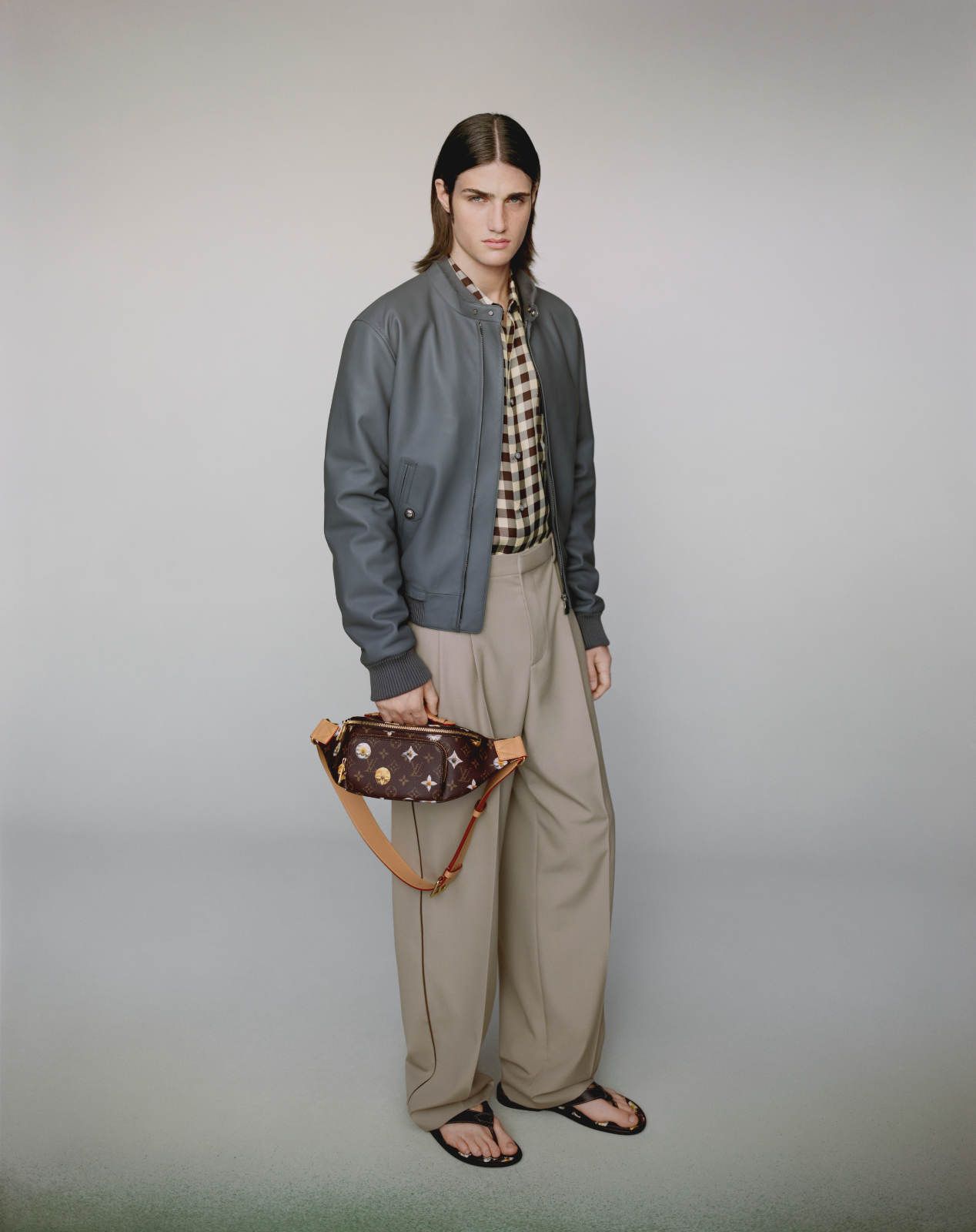 LOUIS-VUITTON-MEN-SPRING-26_16.jpg