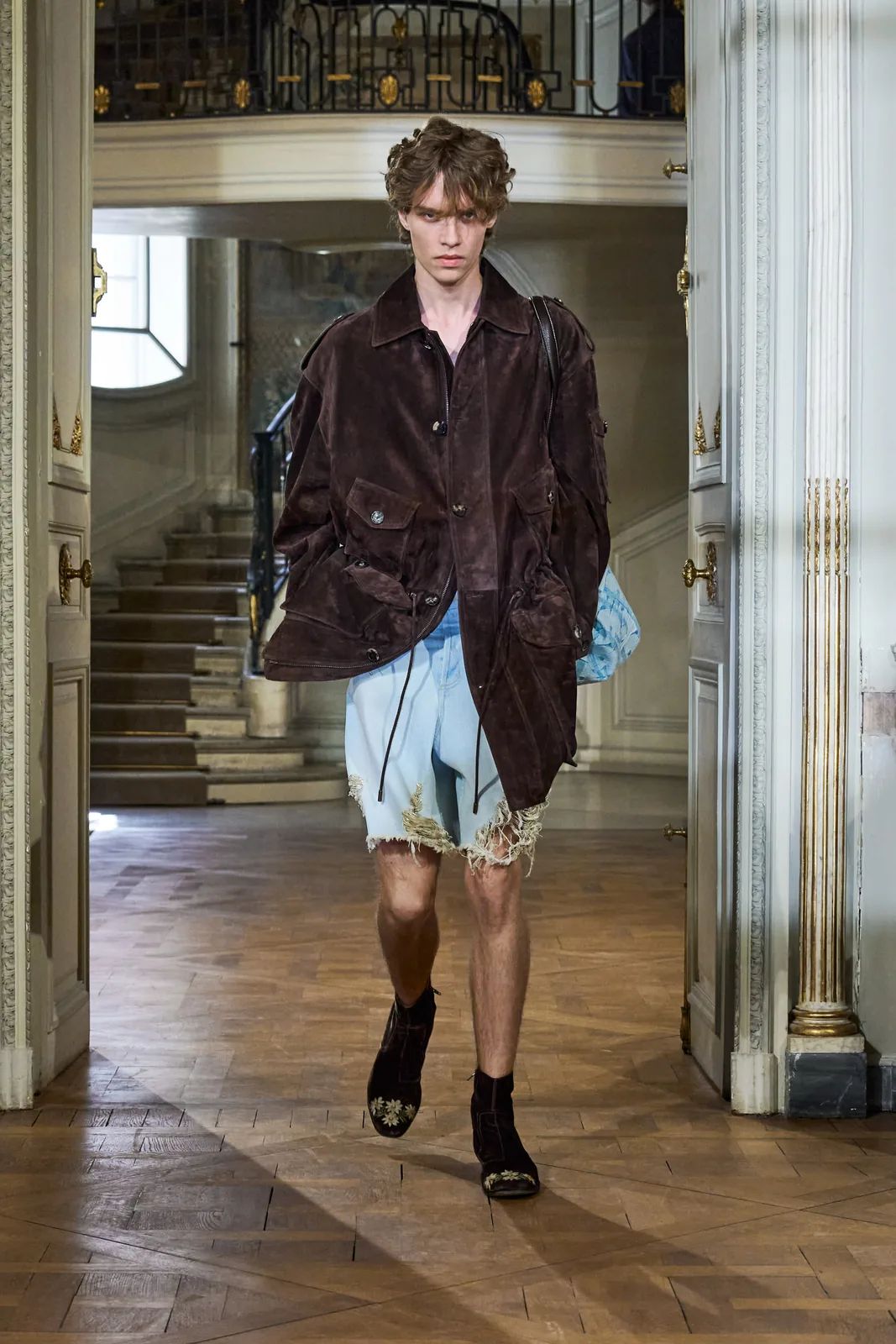 metal-dior-s-s-2027-menswear-10.webp