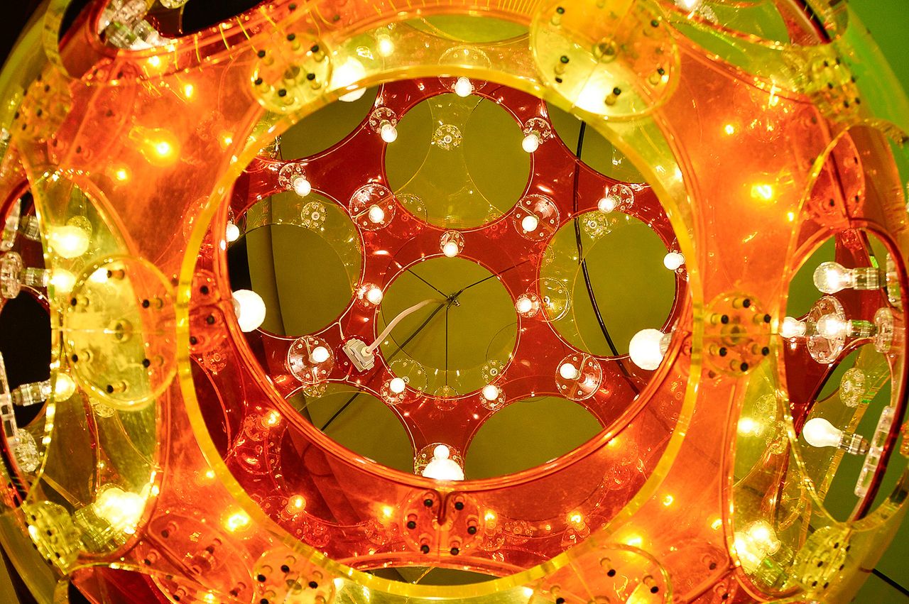 Metal Carsten Hoeller Low11 Yellow Orange Double Sphere.jpg