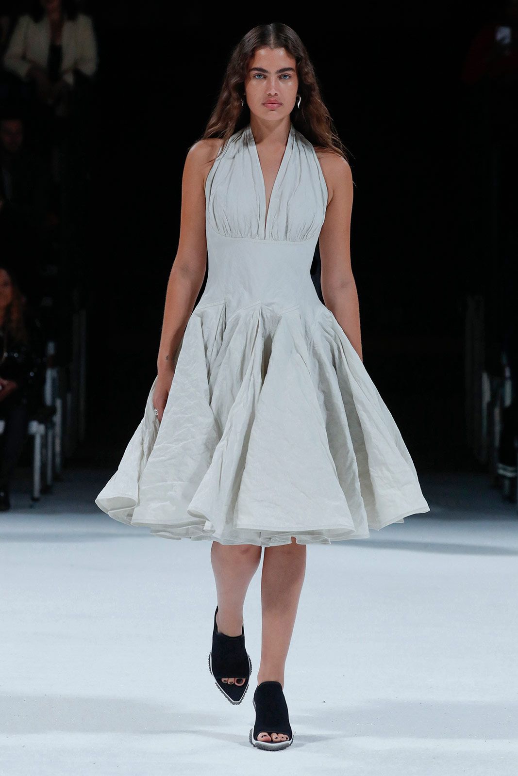 Bottega Veneta Salon 03   Look 03.jpg