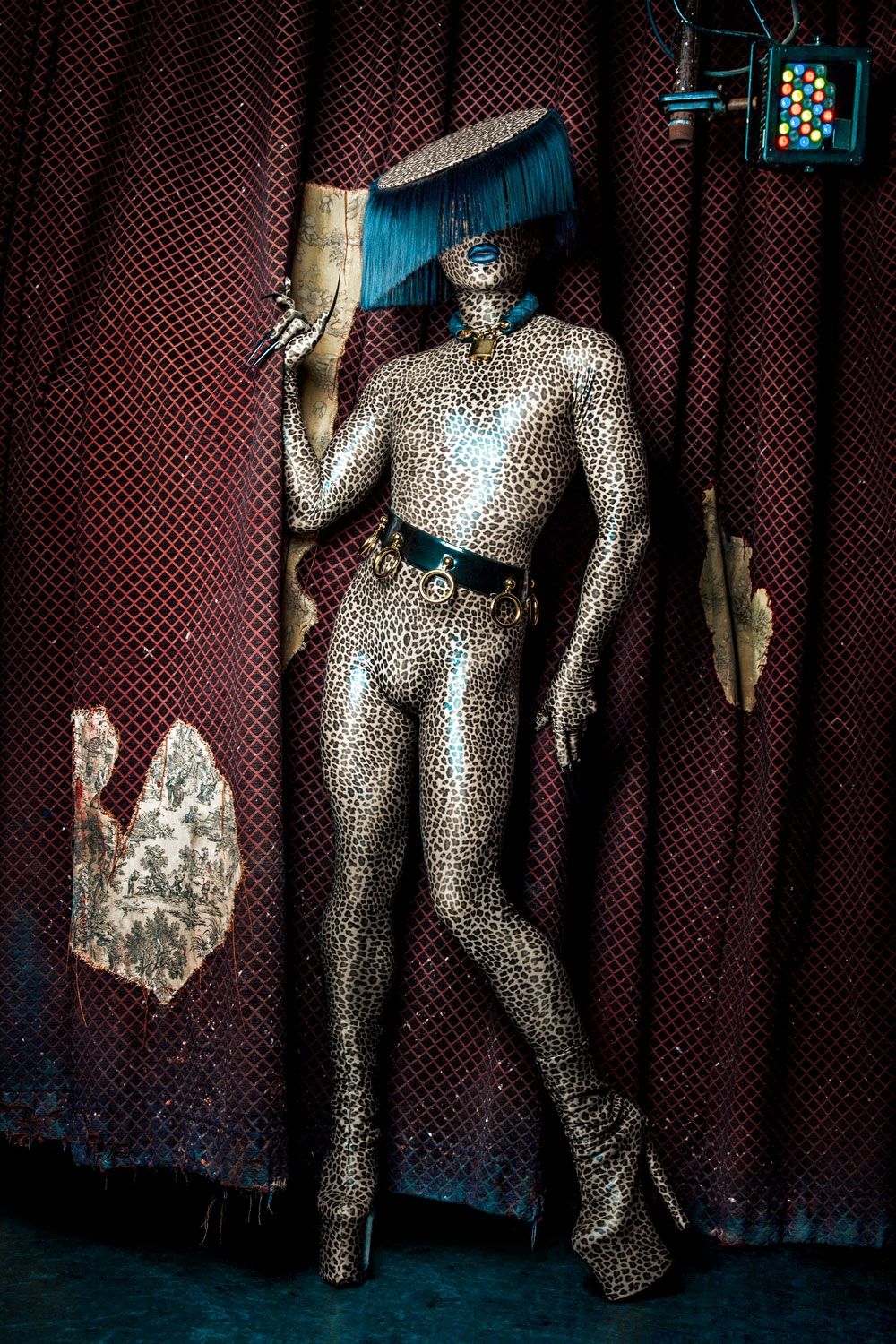 Pissy Pussy Metalmagazine 11.jpg