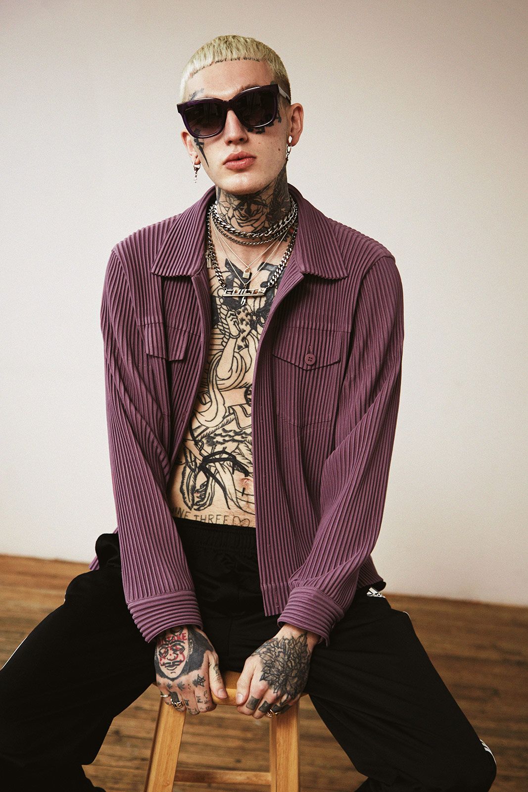 Komono Dennisgolonka Metalmagazine 9.jpg