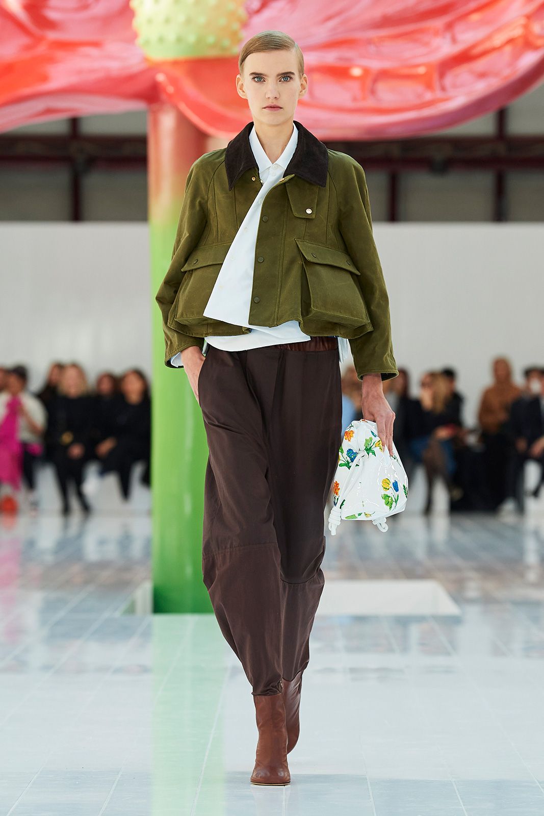 Loewe S S23  Ww  Show Runway Look 49 Front Rgb Cropped 2732x4098 49.jpg