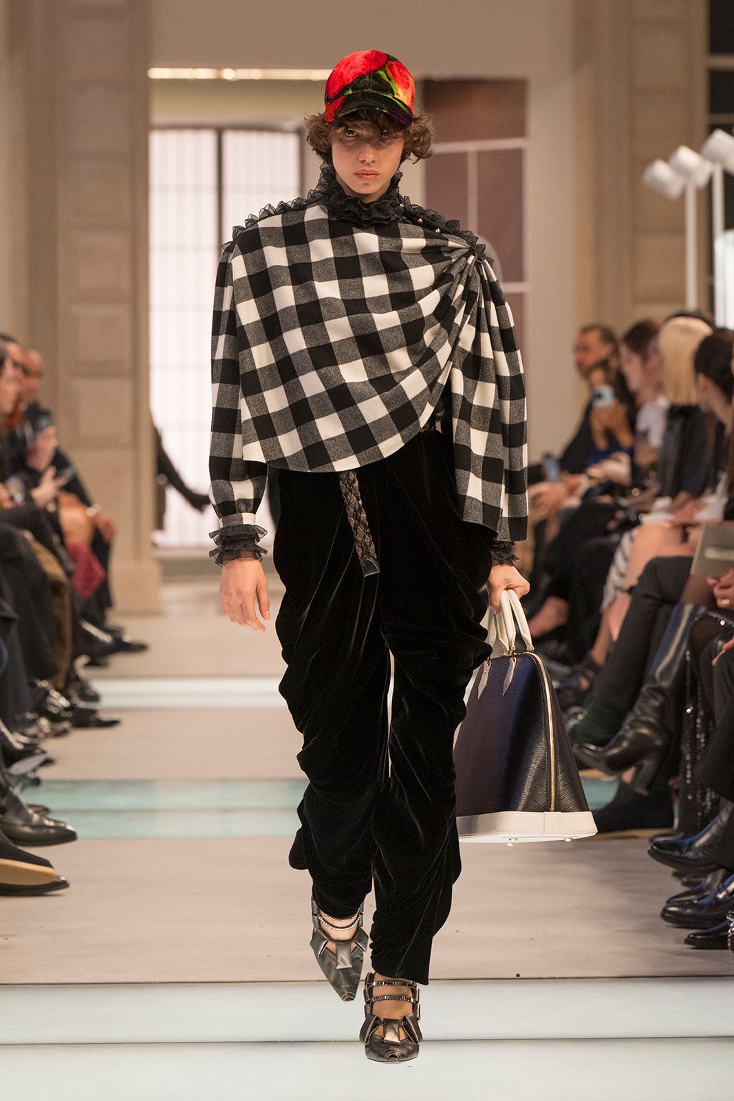 LV_AW25_Look_08.jpg