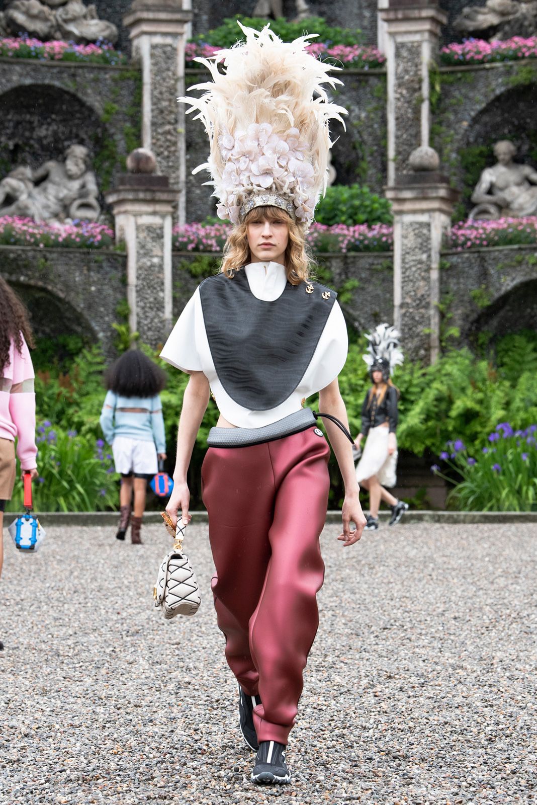 Louis Vuitton Cruise 2024 14.jpg