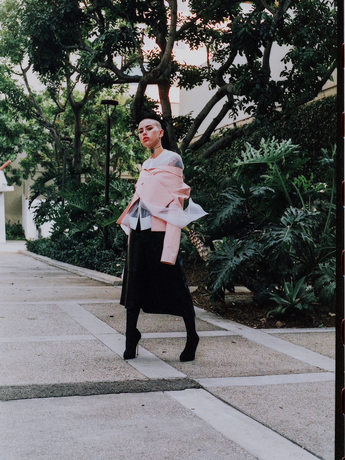 Vinceaung Metalmagazine 2.jpg