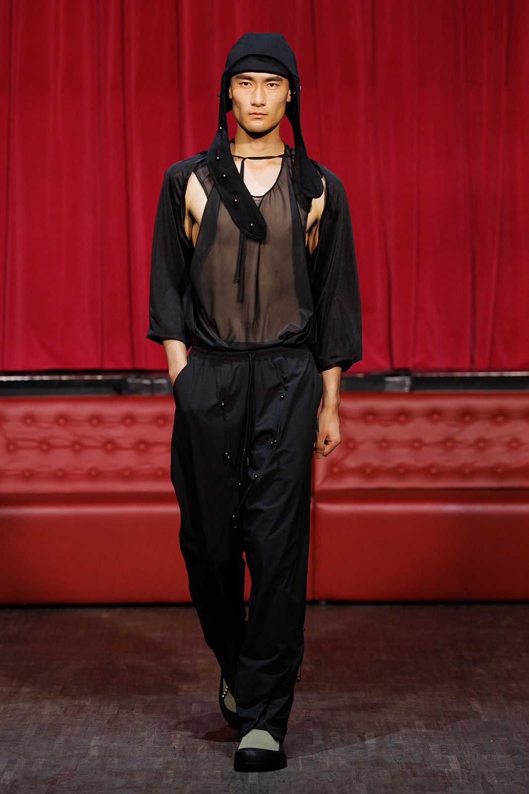 Saul-Nash_SS26_runway_press_look012.jpg