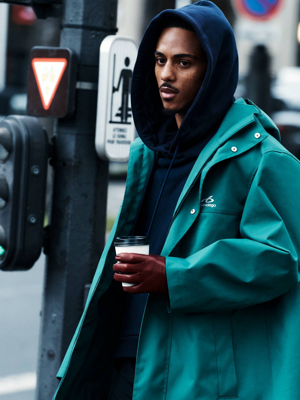 BALENCIAGA-FALL-26_11.jpg