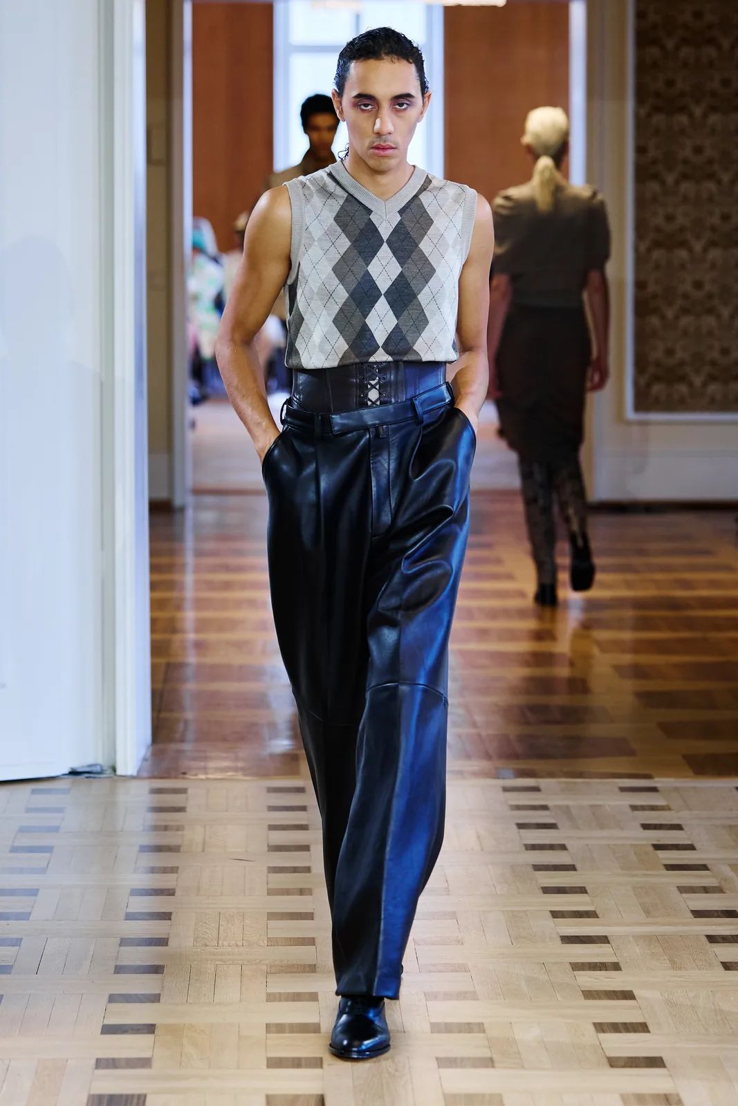 metal-berlin-fashion-week-ss27-john-lawrence-sullivan-02.webp