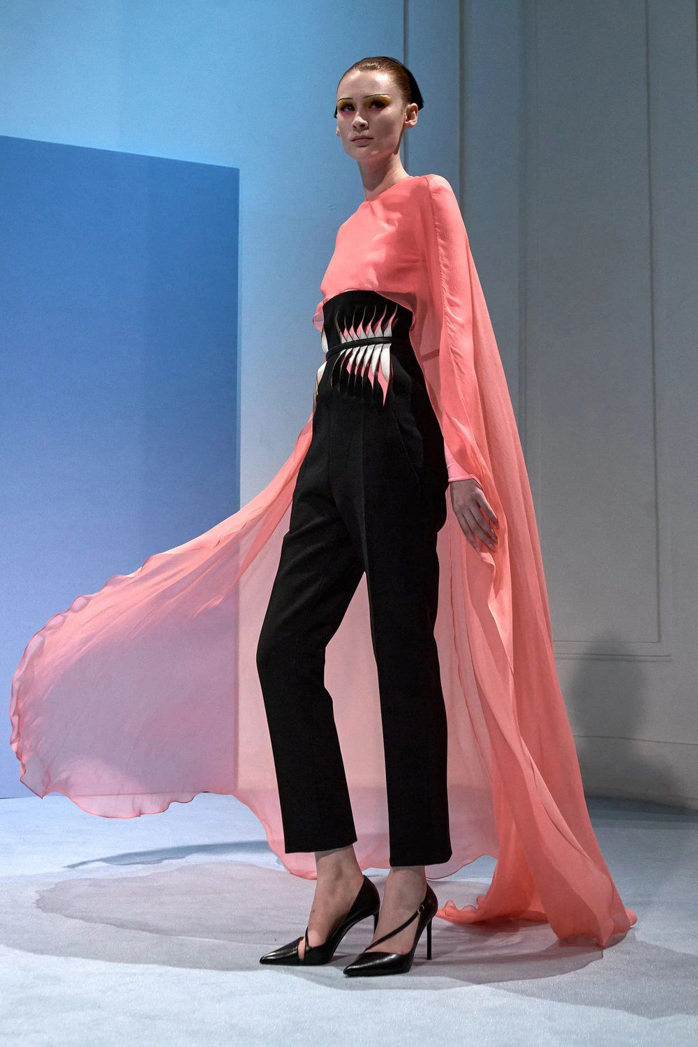 Jean Paul Gaultier Spring 2023 Couture Gorunway 19.jpg