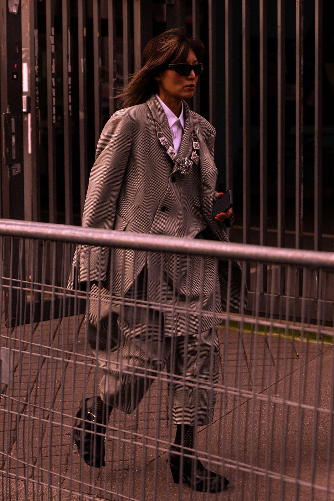 w-pfw-ss025-streetstyle-064.jpg