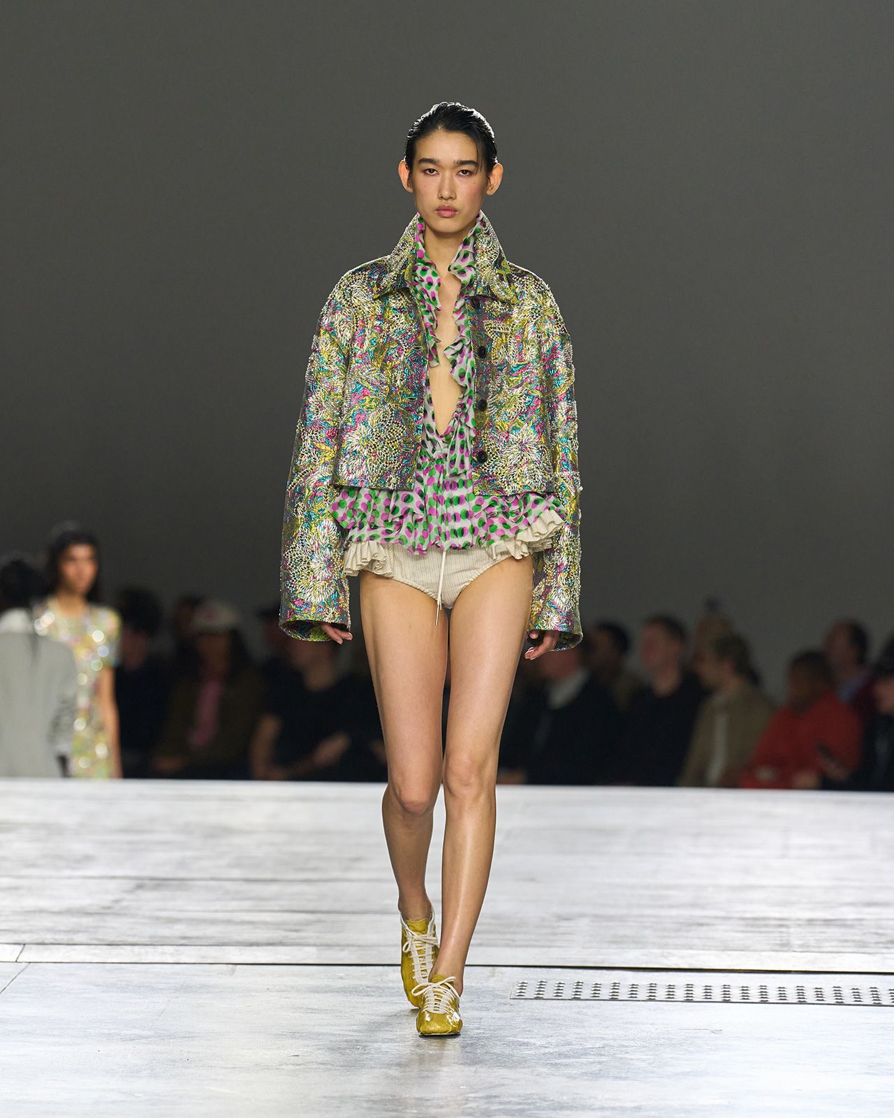 Dries-Van-Noten-10.jpg