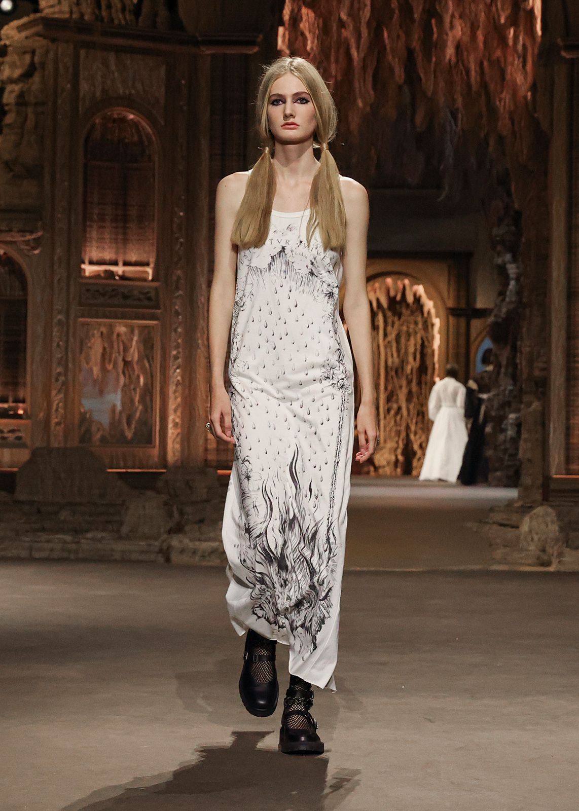 Dior Rtw S S23 Look 28.jpg