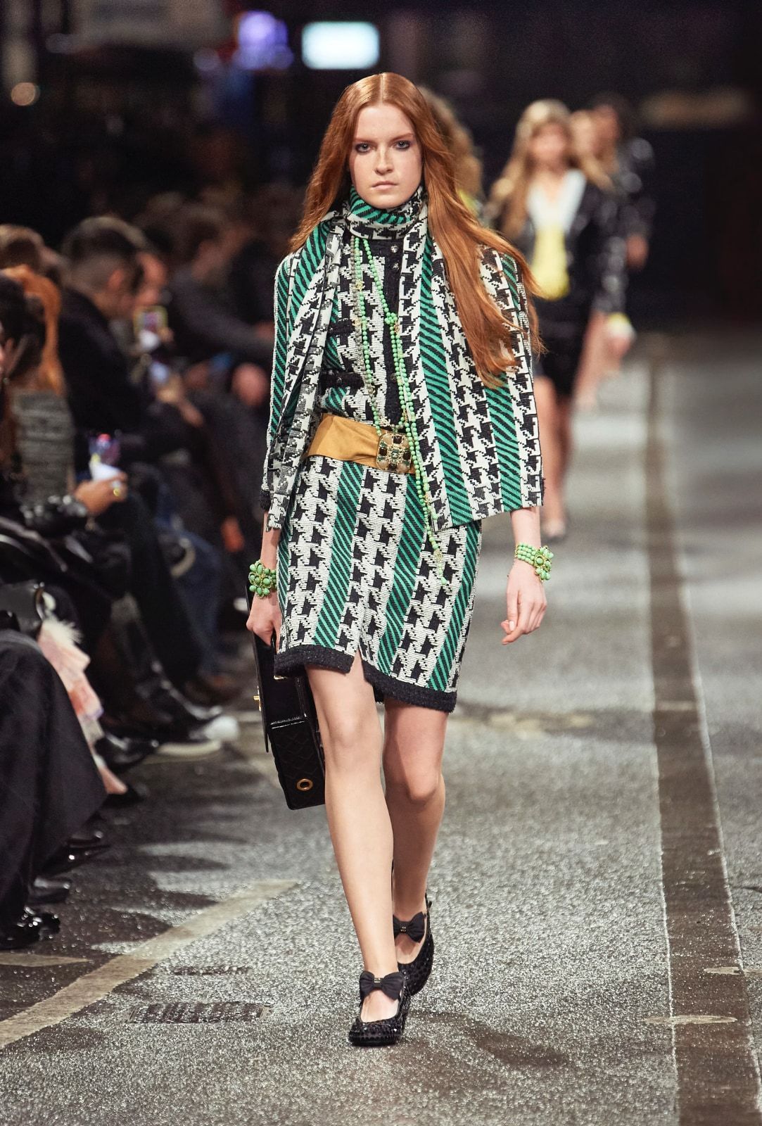 Chanel Metiers D Art 2024 19.jpg