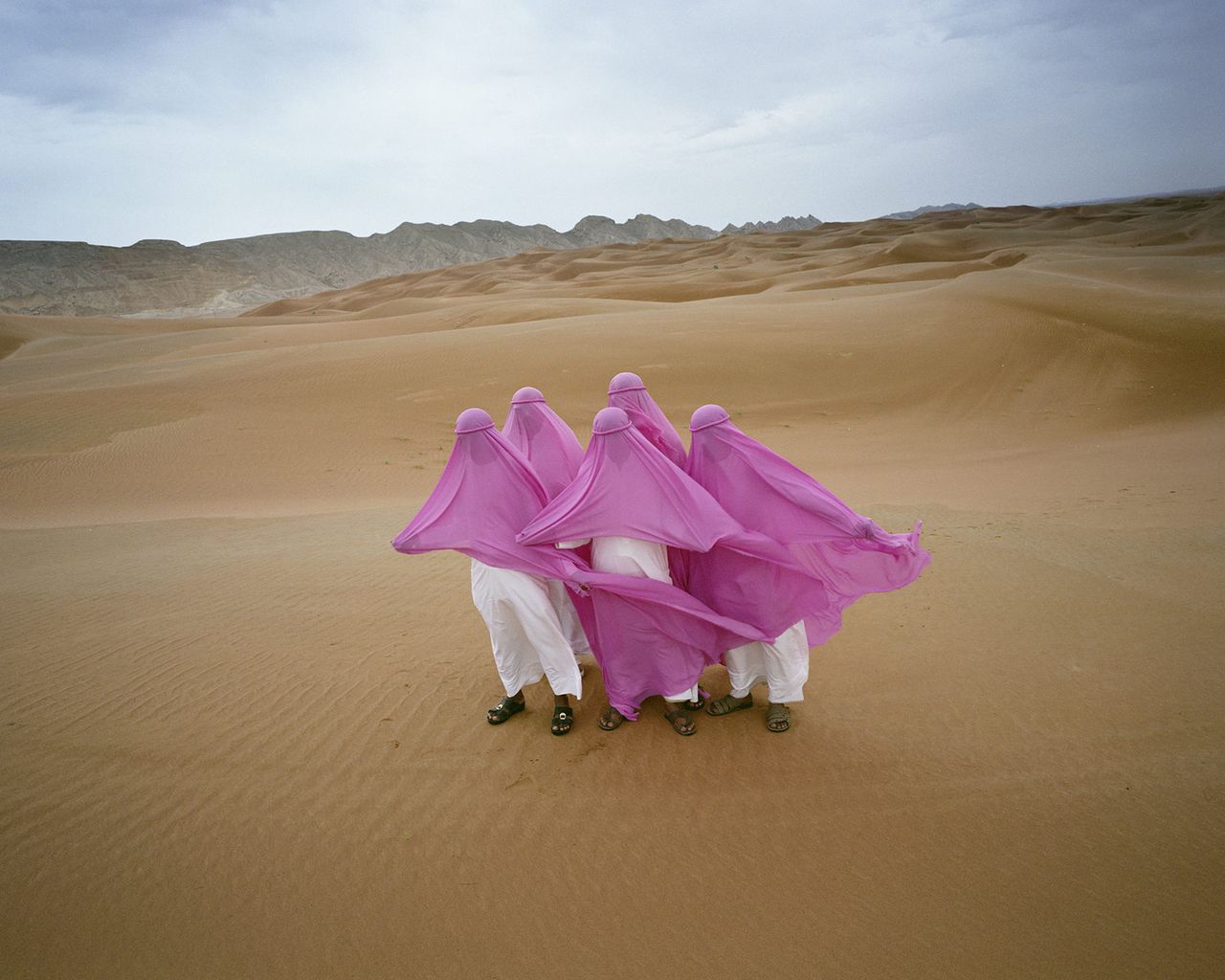 Scarlett Hooft Graafland Metalmagazine 3.jpg