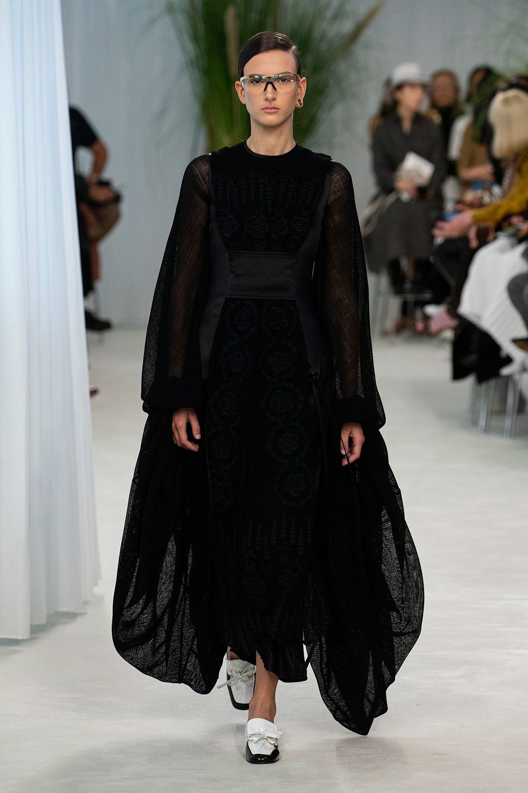 Loewe Women S S20 Look 28.jpg