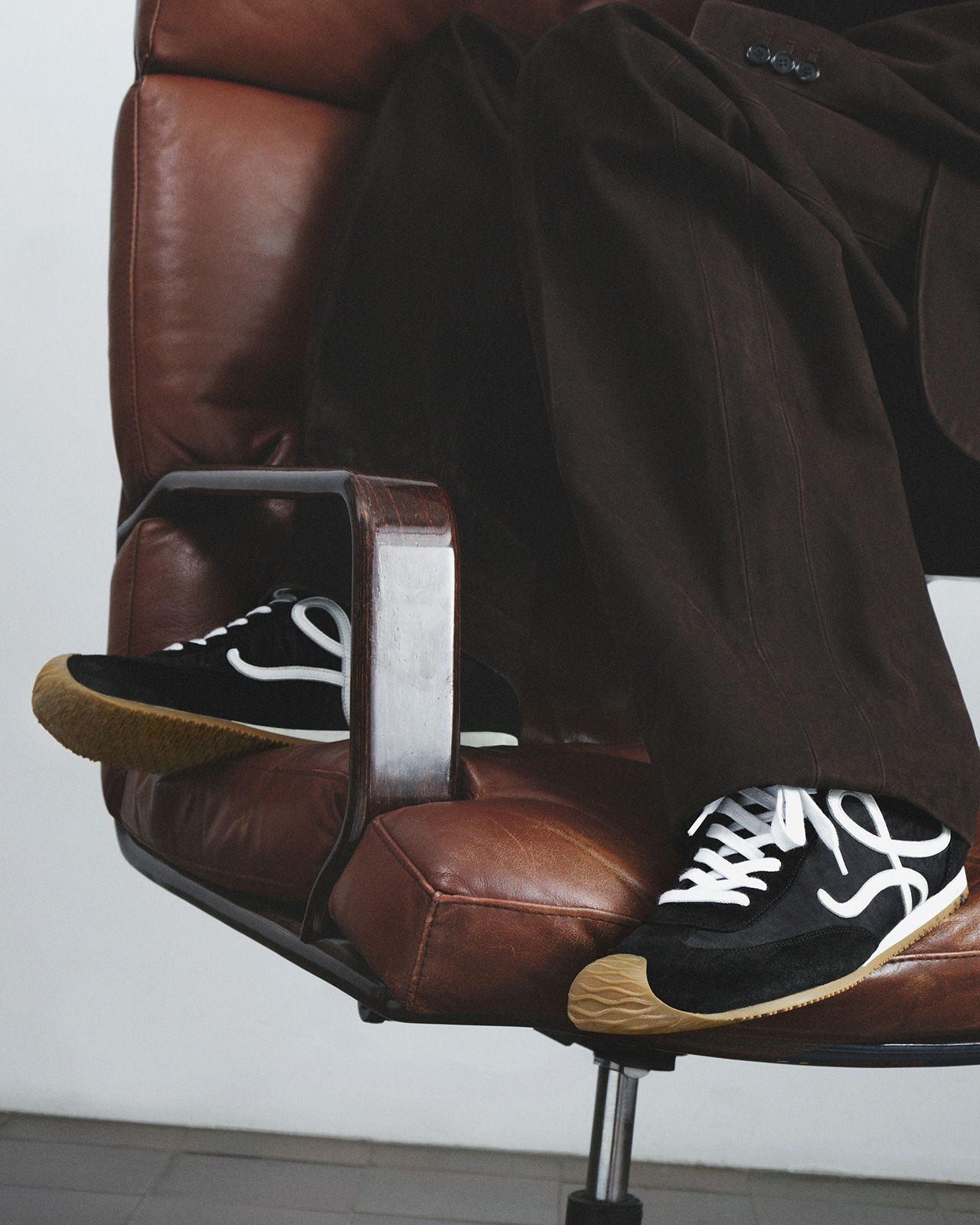 Loewe-Ballet-Runner_1.jpg