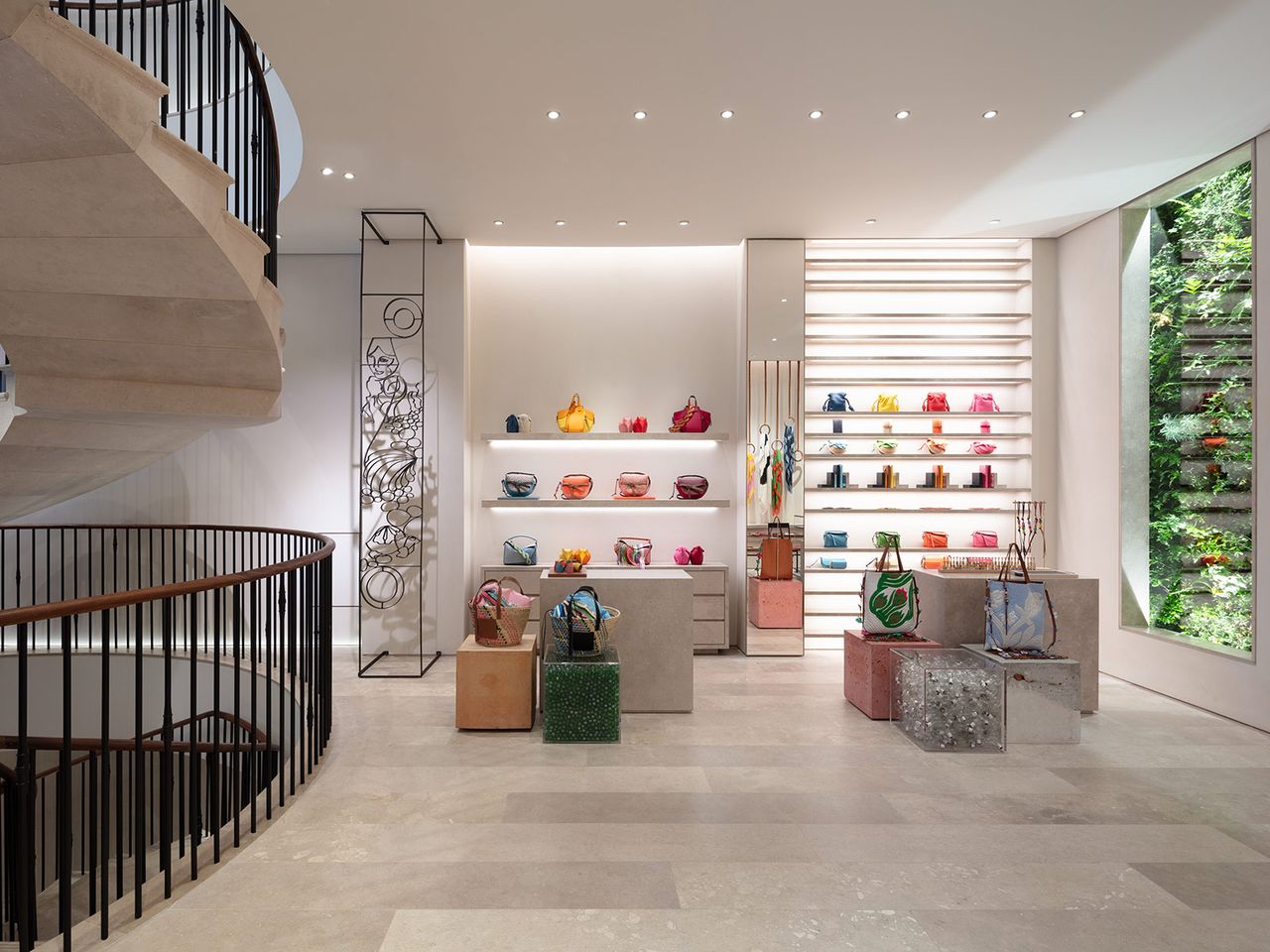 Casa Loewe London Metalmagazine 7.jpg