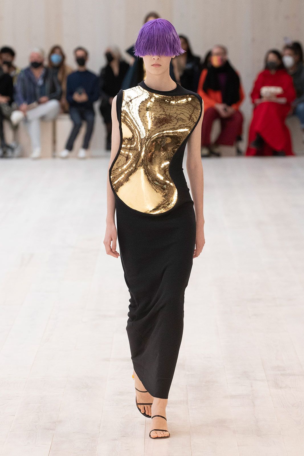Loewe S S22 Metalmagazine 9.jpg
