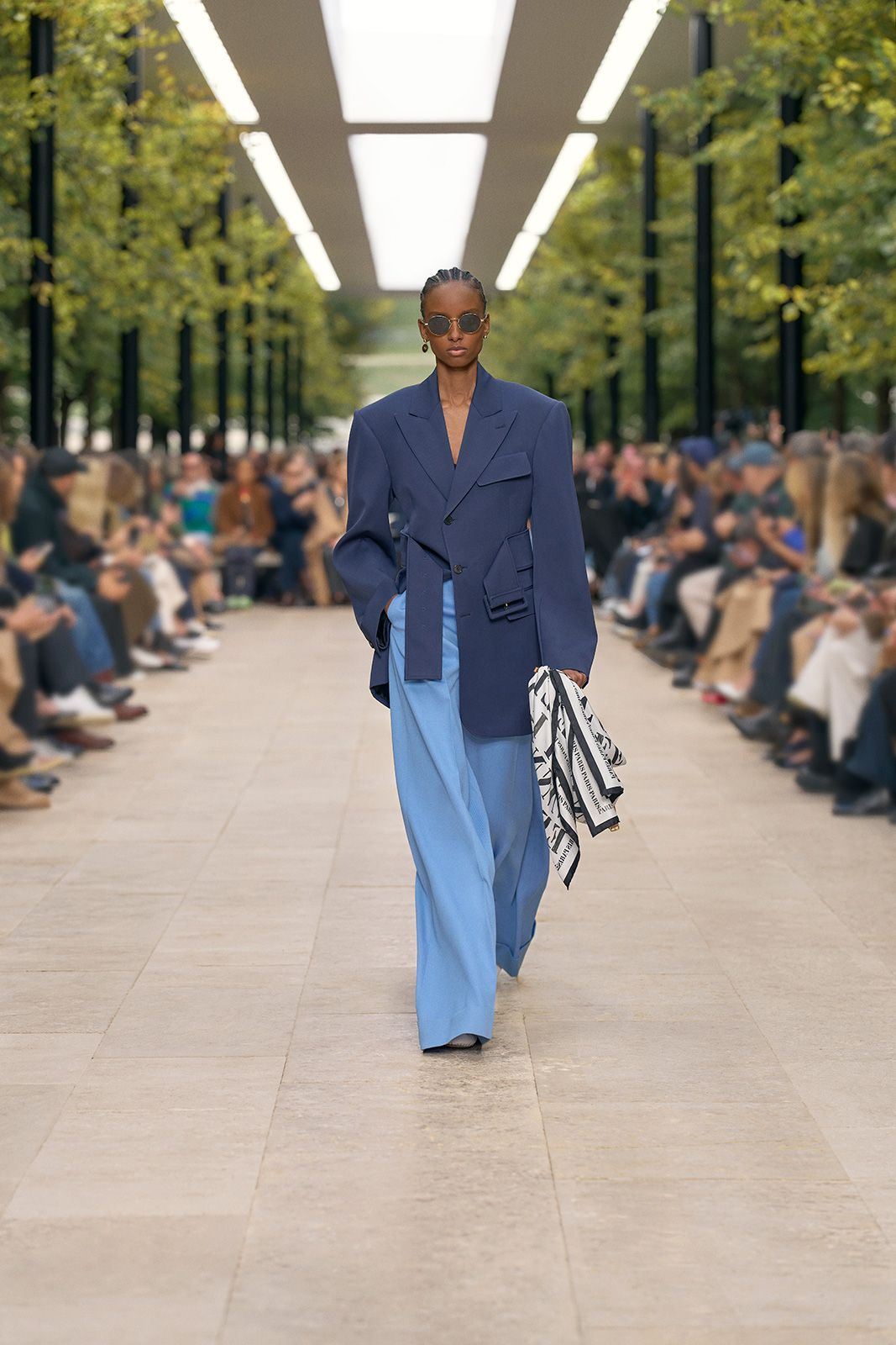Celine-S26-look-13.jpg
